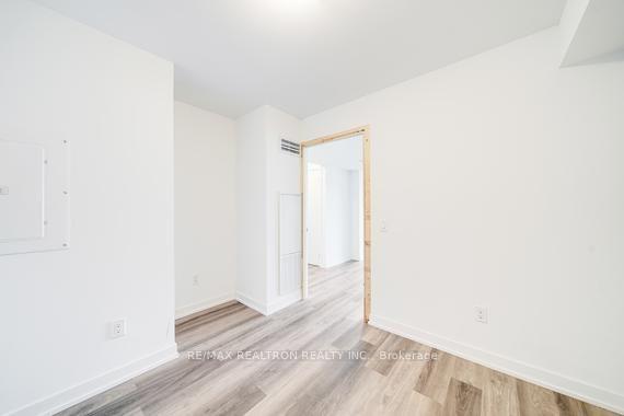 Photo 35 of Unit 901, 1480 Bayly Street, Pickering, Bay Ridges — HOMEH