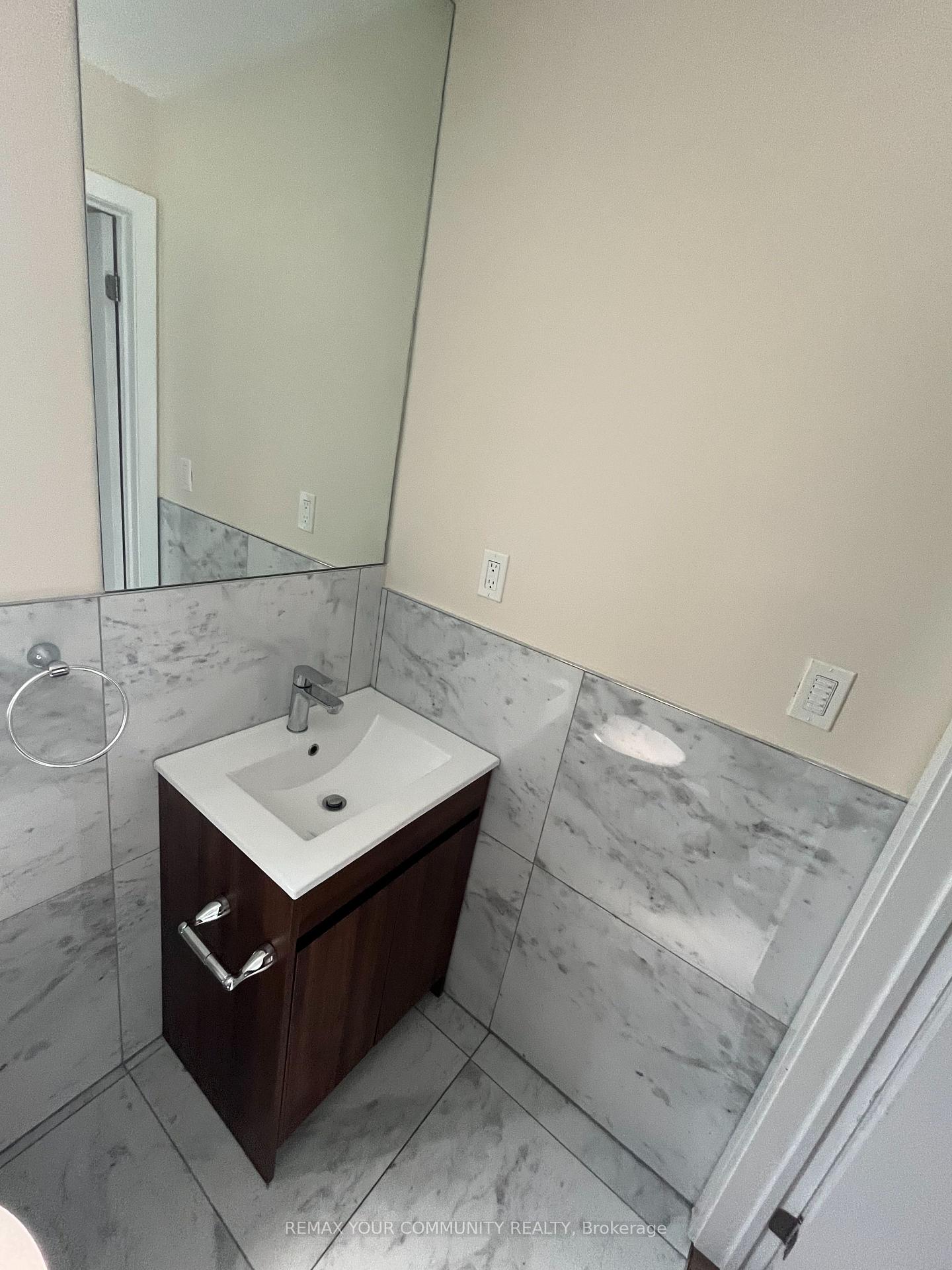 Photo 11 of Unit MAIN, 2 Harold Street, Etobicoke, Mimico — HOMEH