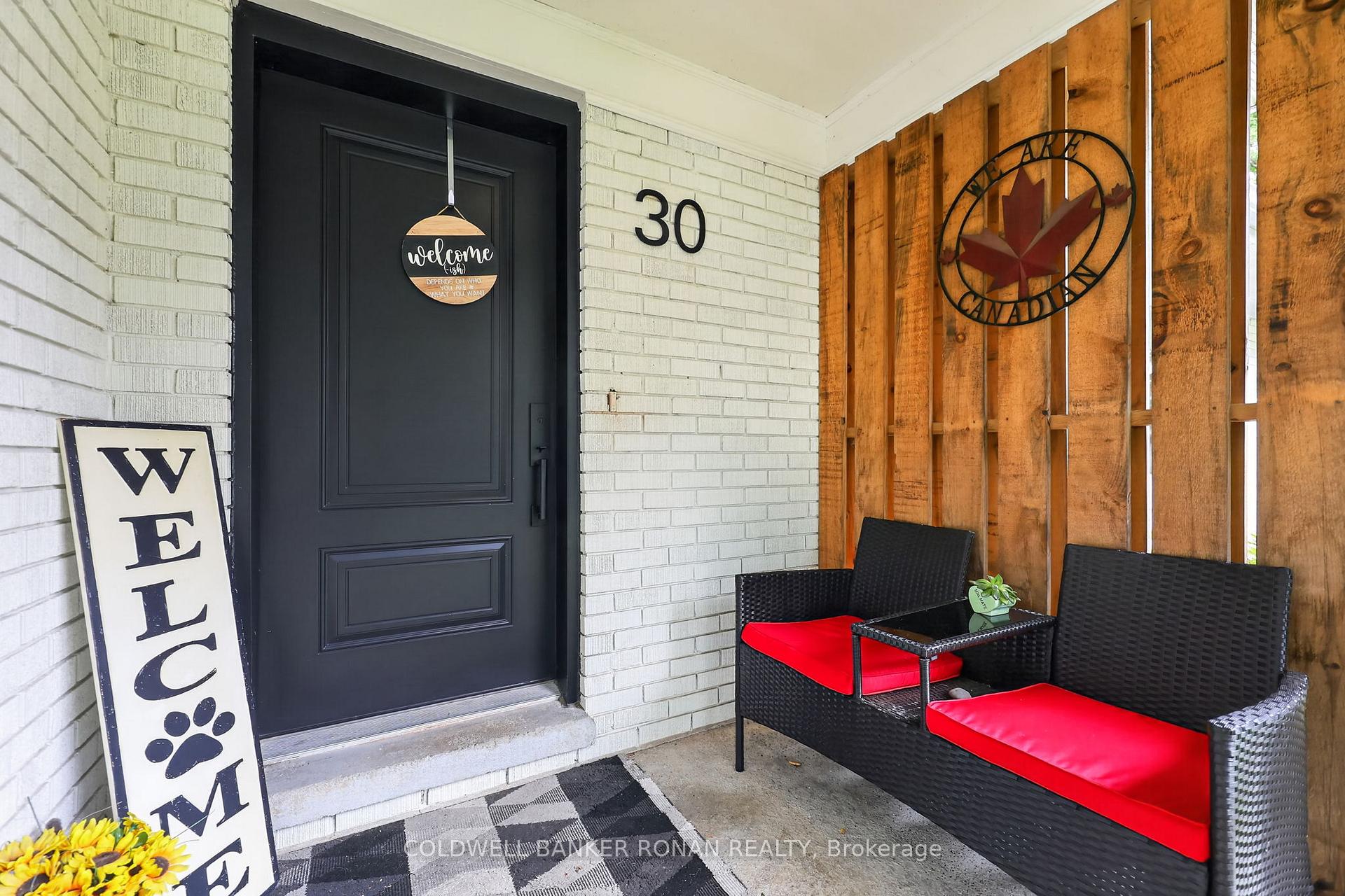 Photo 5 of 30 King Street N, Minto — HOMEH