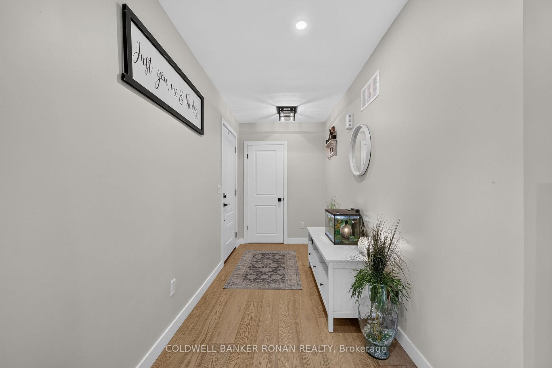 Photo 6 of 30 King Street N, Minto — HOMEH