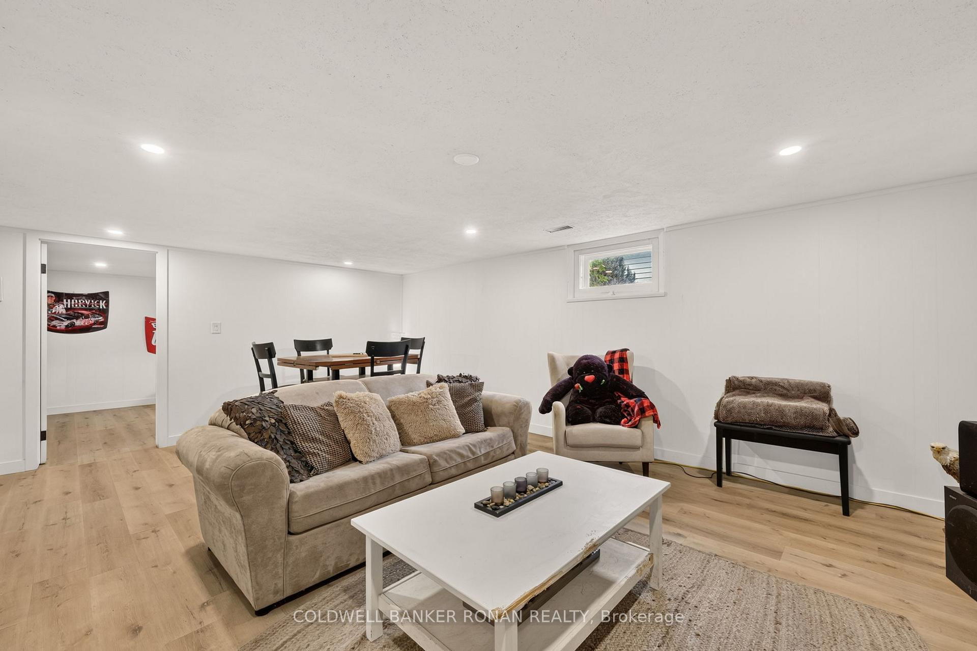 Photo 29 of 30 King Street N, Minto — HOMEH