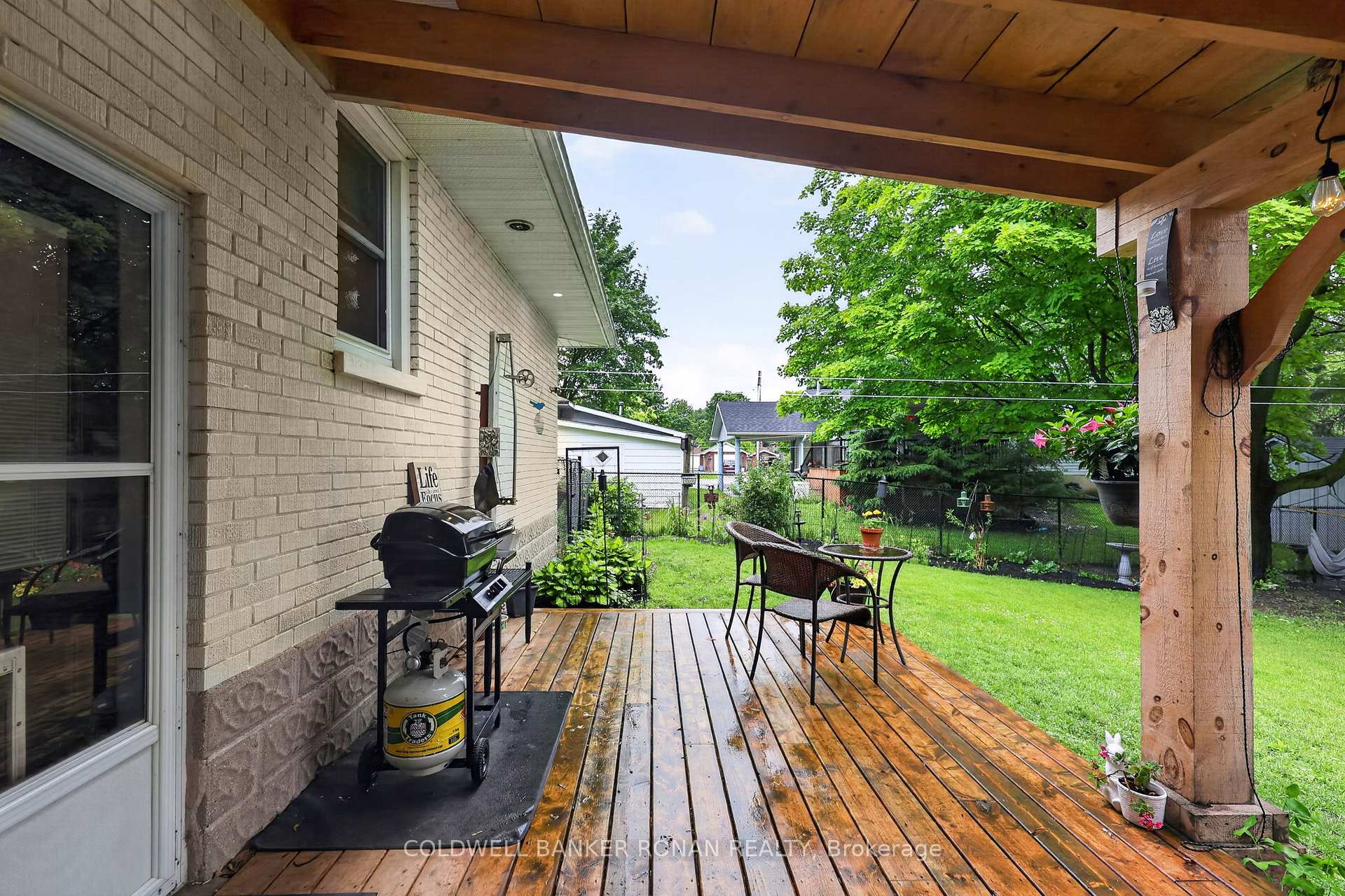 Photo 39 of 30 King Street N, Minto — HOMEH