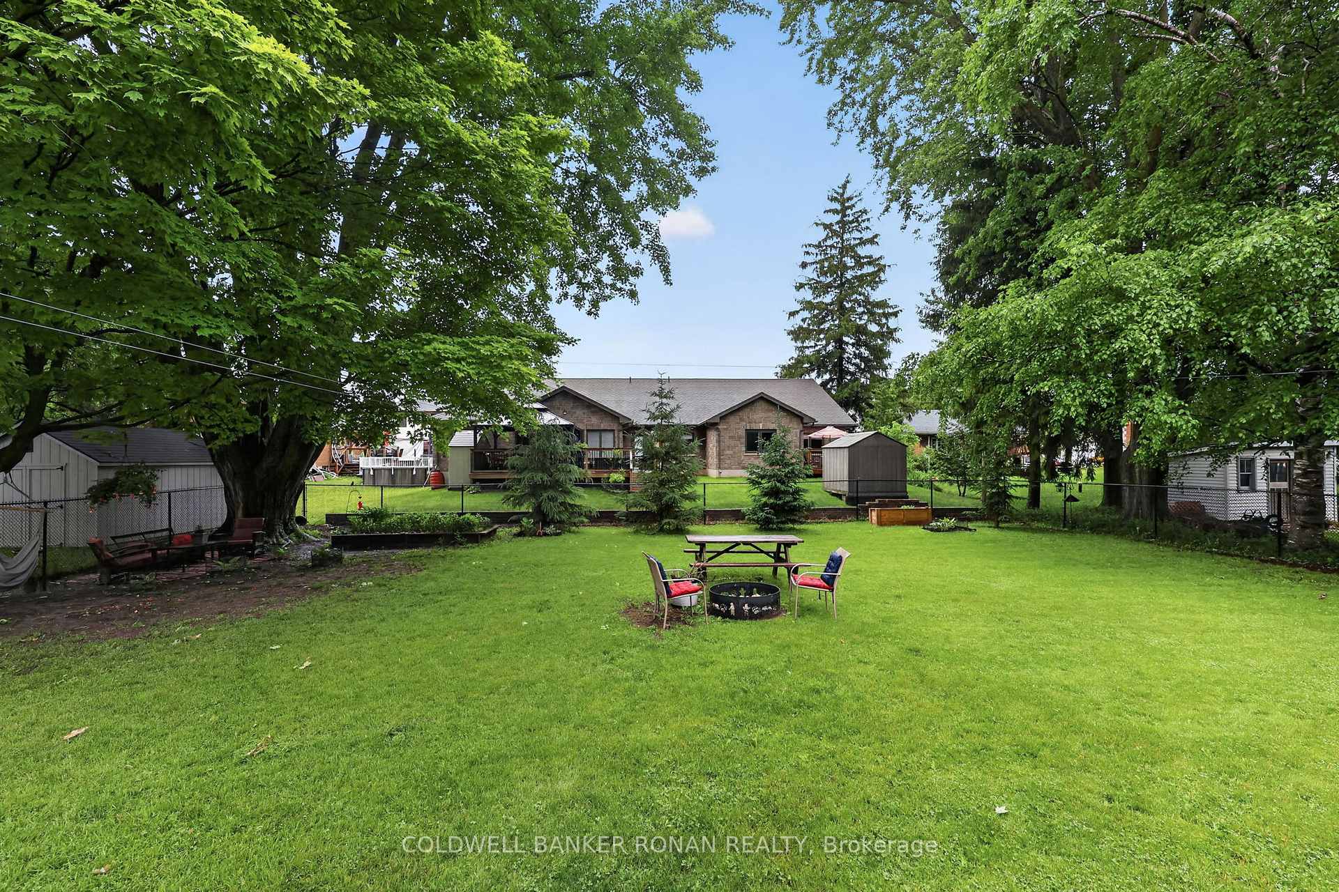 Photo 42 of 30 King Street N, Minto — HOMEH