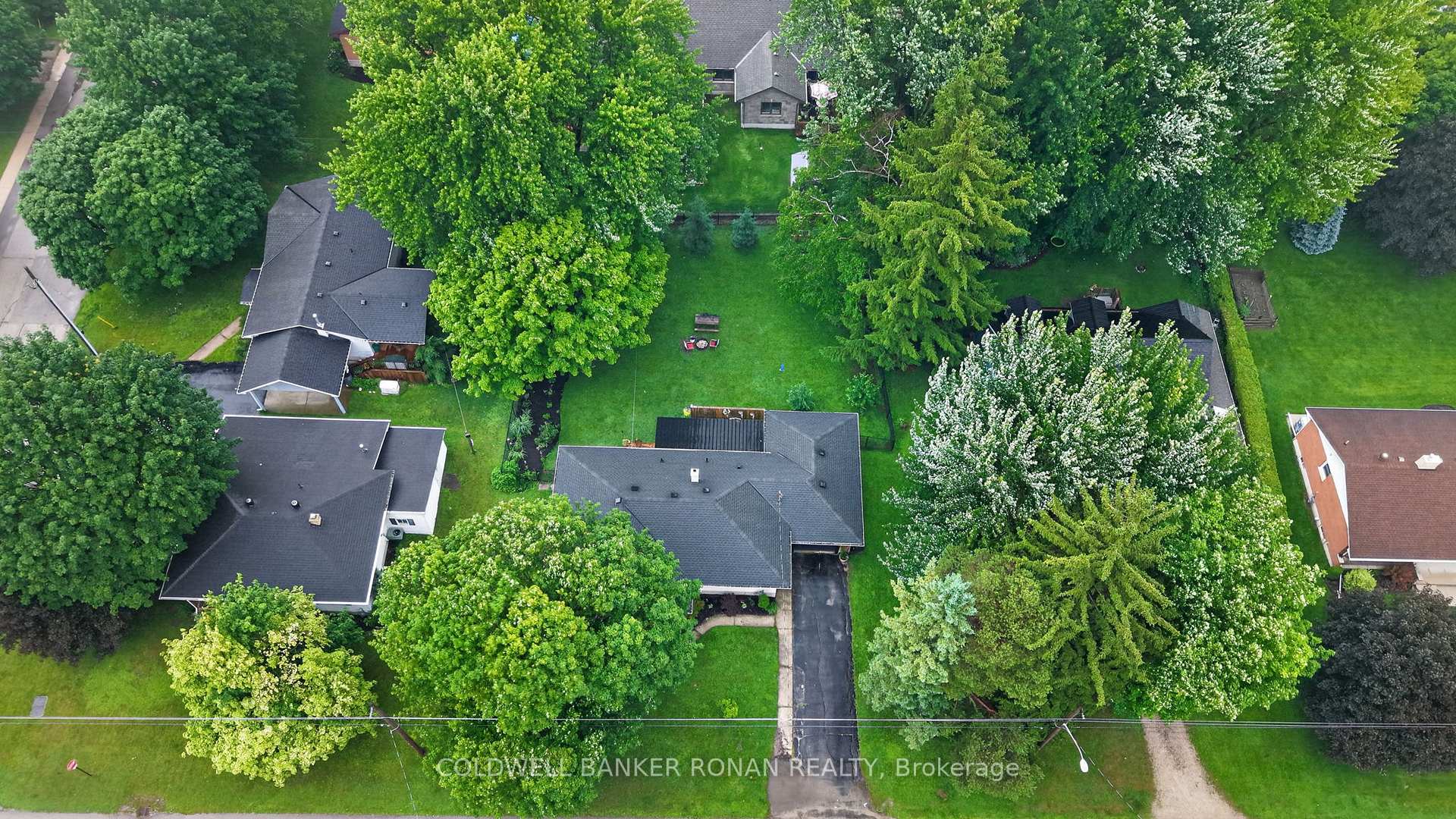 Photo 49 of 30 King Street N, Minto — HOMEH
