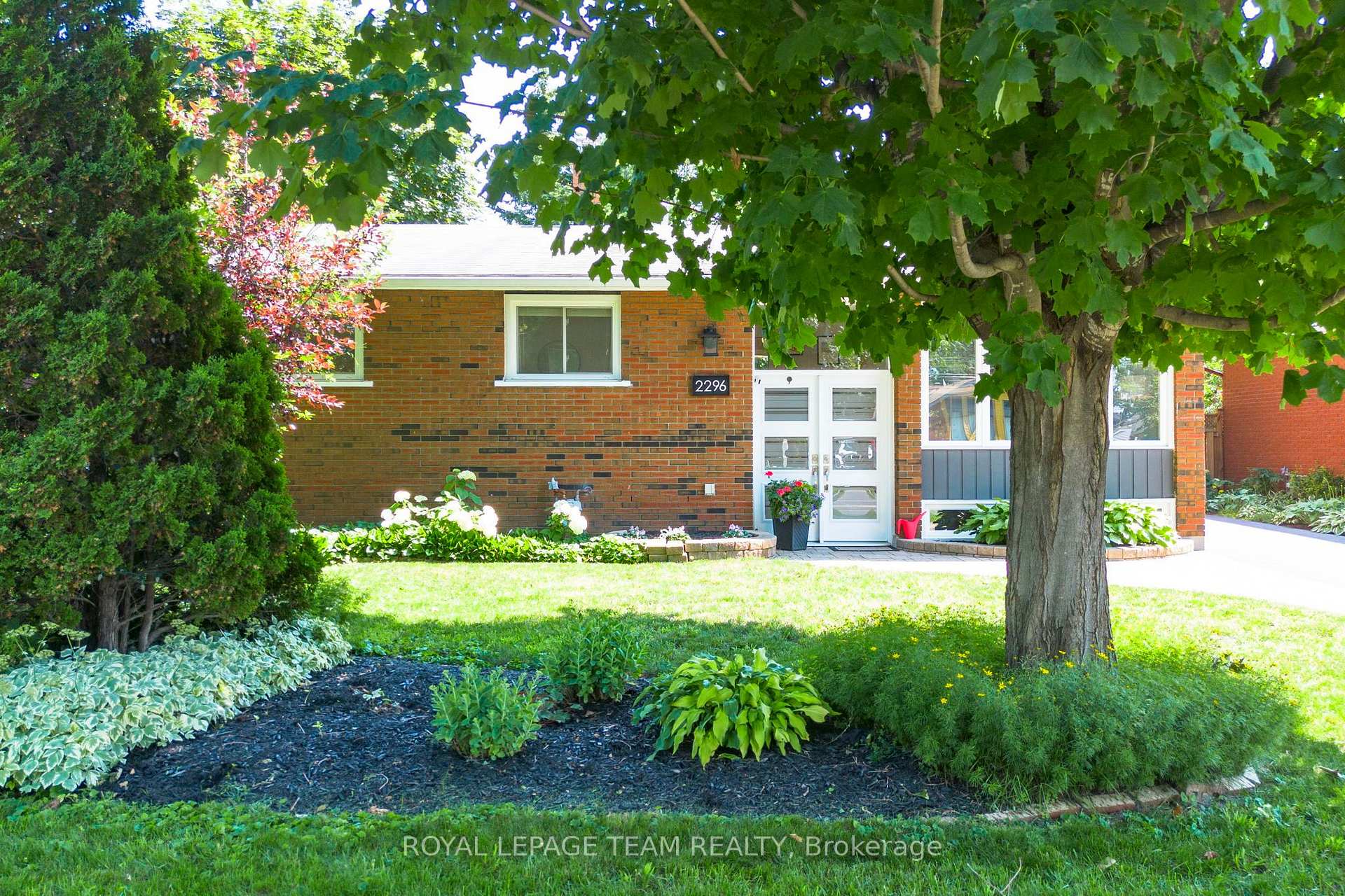 Photo 3 of 2296 Kay Street, Ottawa, Queensway Terrace South/Ridgeview — HOMEH