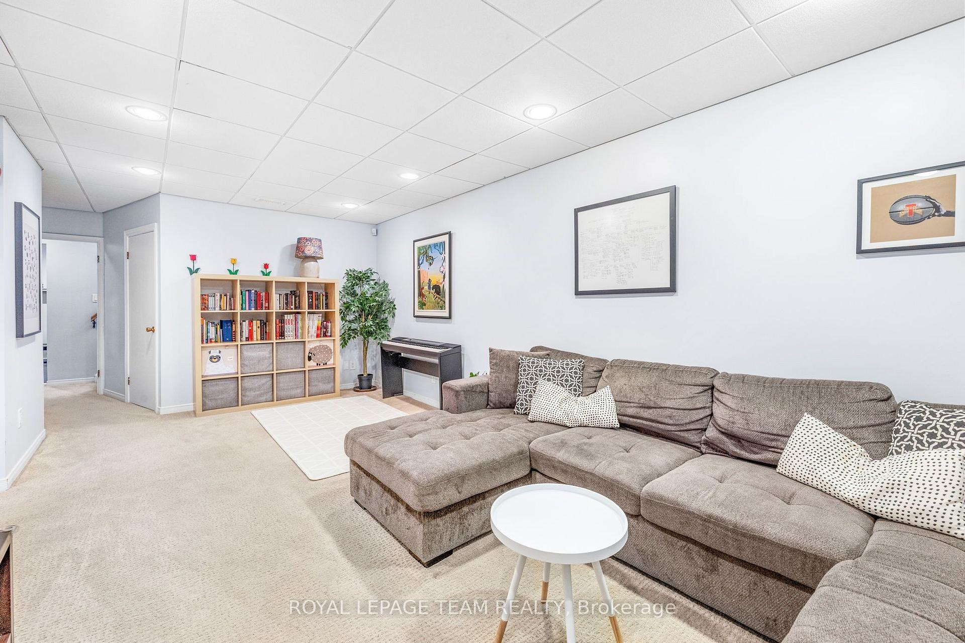 Photo 33 of 2296 Kay Street, Ottawa, Queensway Terrace South/Ridgeview — HOMEH