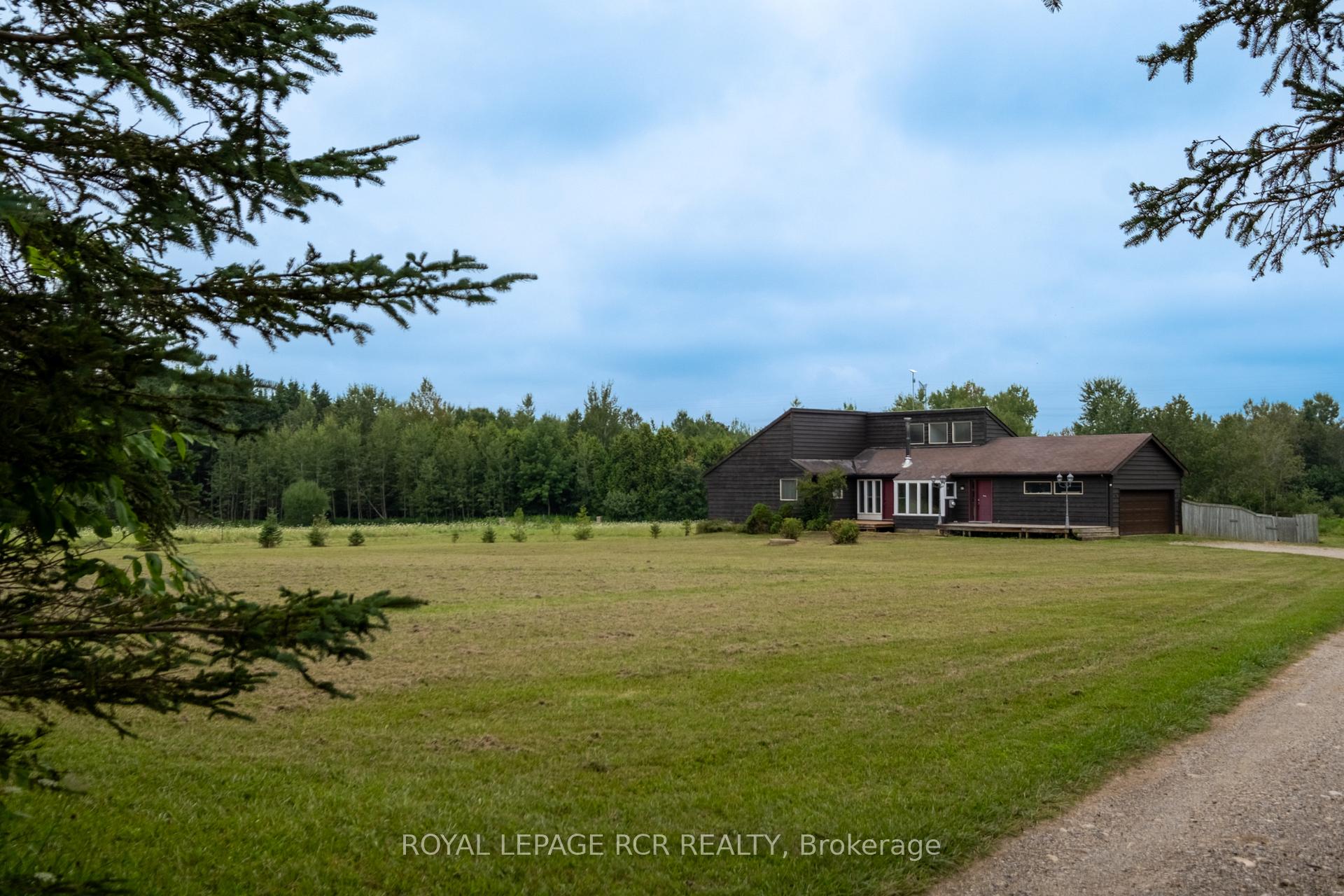 Photo 59 of 6066 4th Line, Erin, Rural Erin — HOMEH