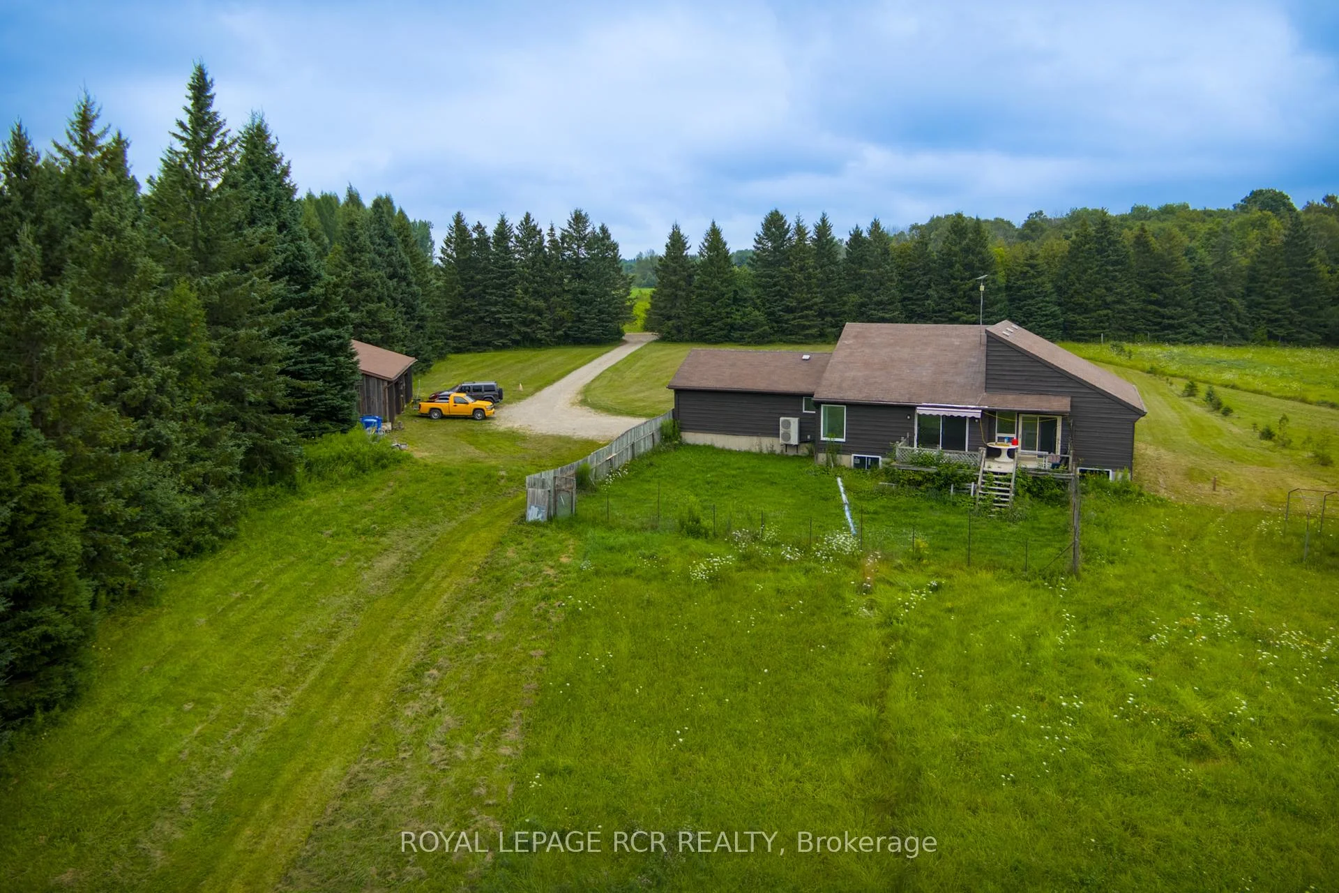 Photo 23 of 6066 4th Line, Erin, Rural Erin — HOMEH