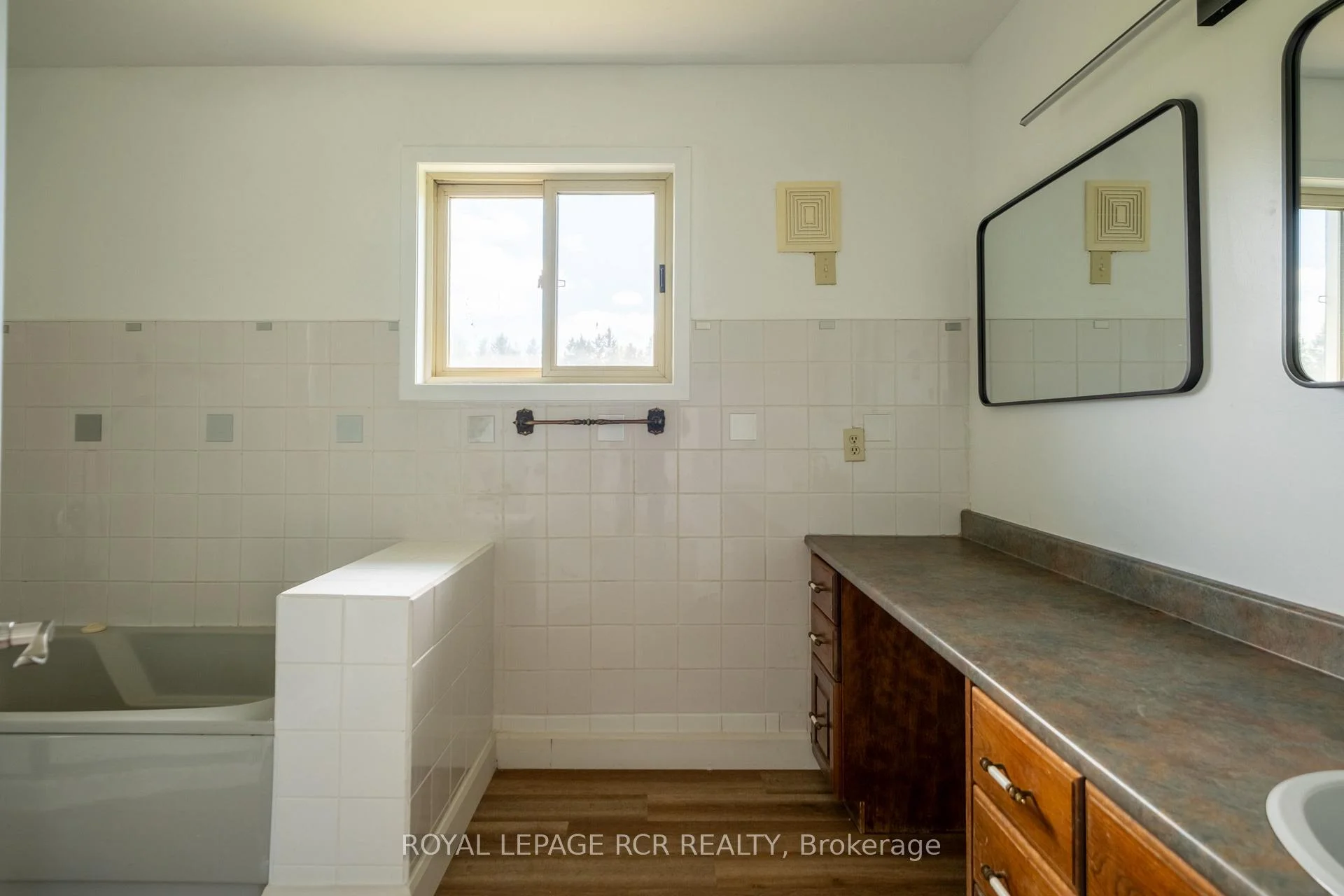 Photo 91 of 6066 4th Line, Erin, Rural Erin — HOMEH
