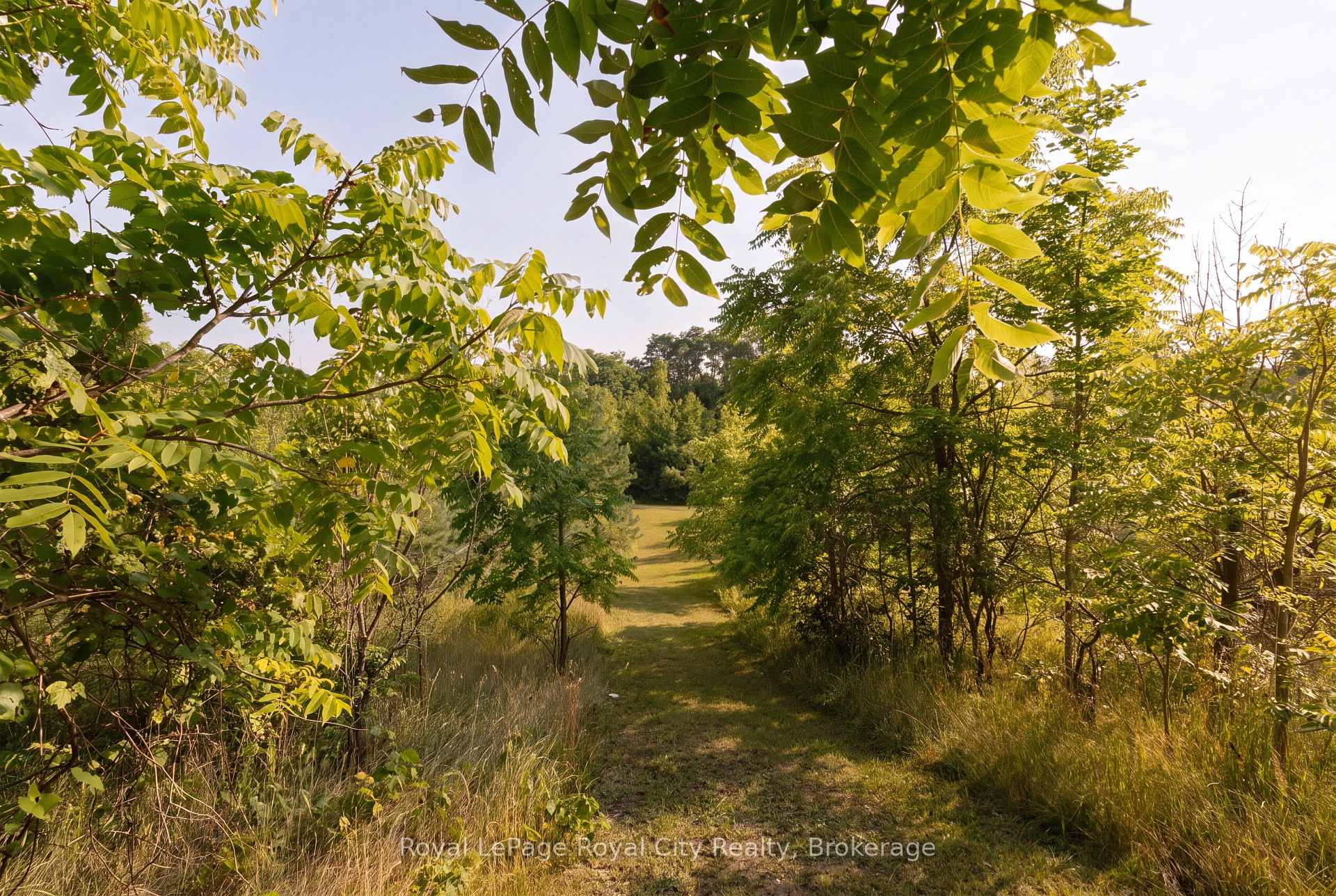 Photo 9 of 7243 Concession 1 Road, Puslinch, Crieff/Aikensville/Killean — HOMEH