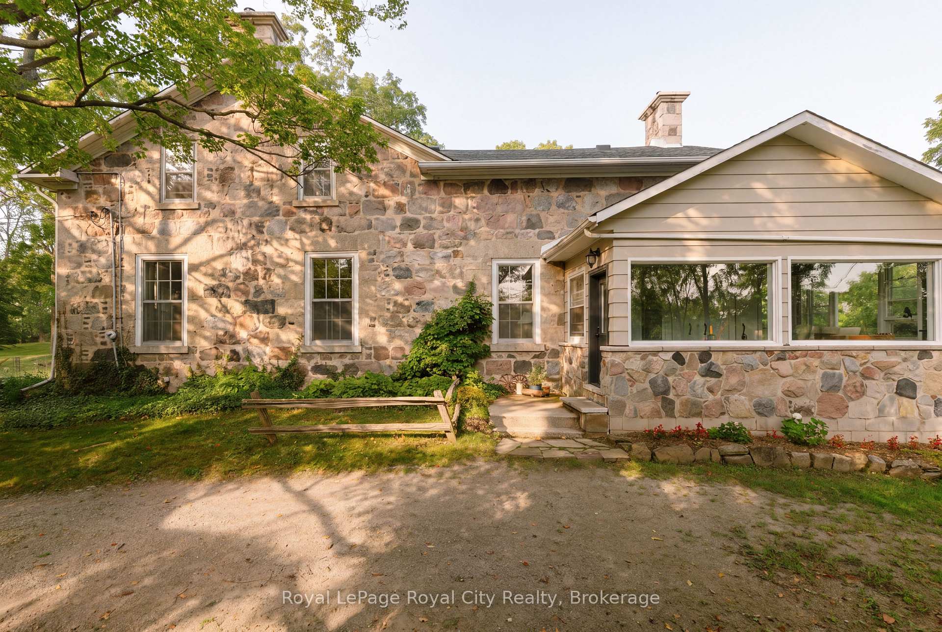 Photo 10 of 7243 Concession 1 Road, Puslinch, Crieff/Aikensville/Killean — HOMEH