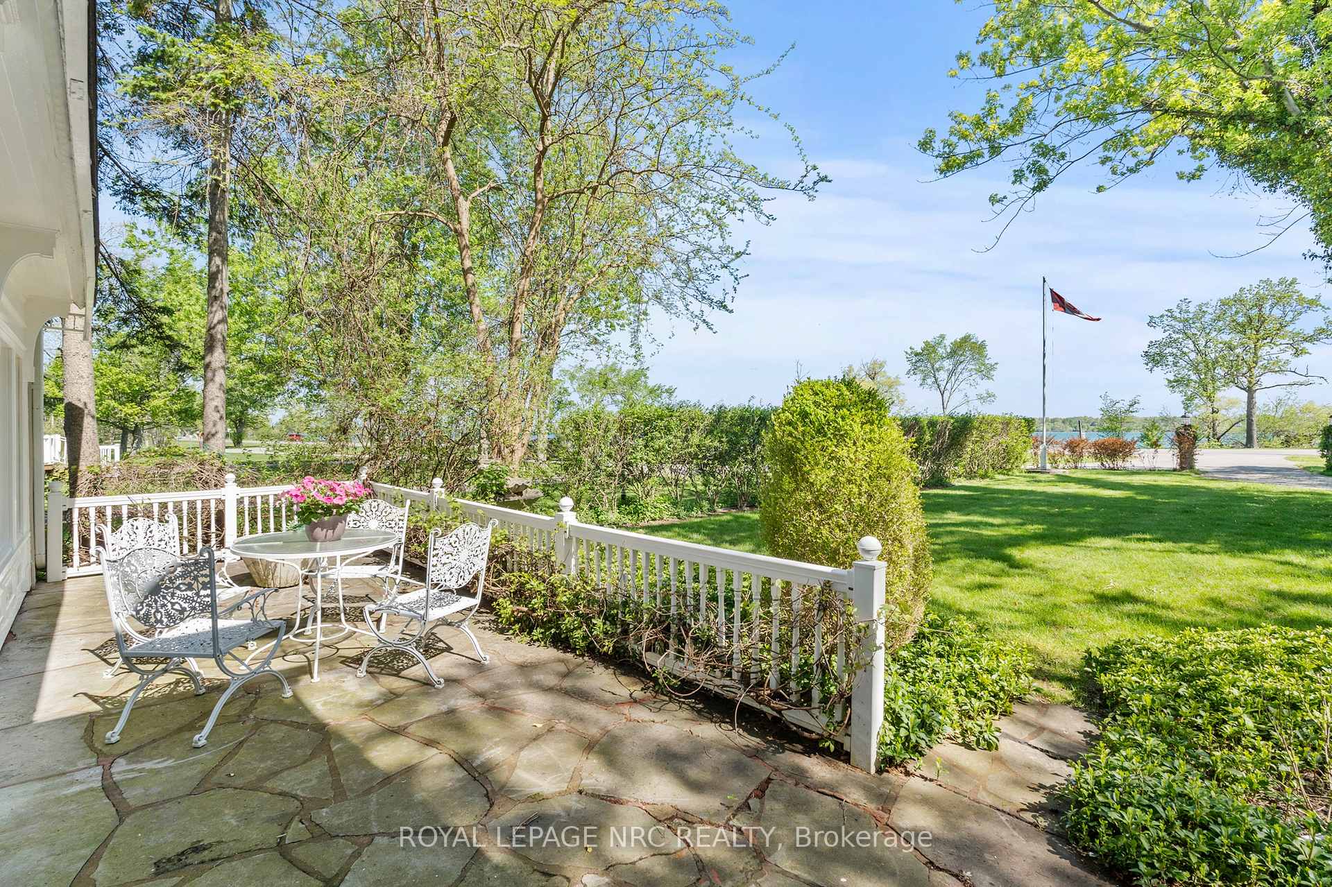 Photo 6 of 3689 Niagara Boulevard, Fort Erie, Black Creek — HOMEH