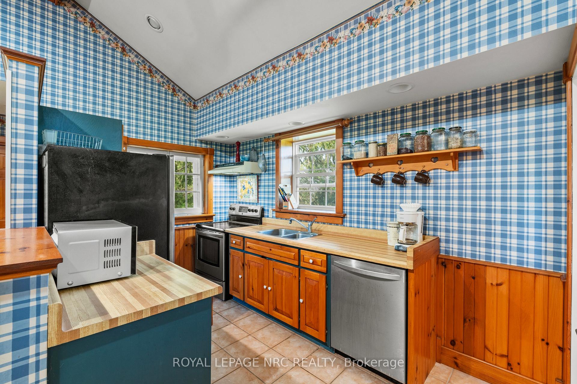 Photo 43 of 3689 Niagara Boulevard, Fort Erie, Black Creek — HOMEH