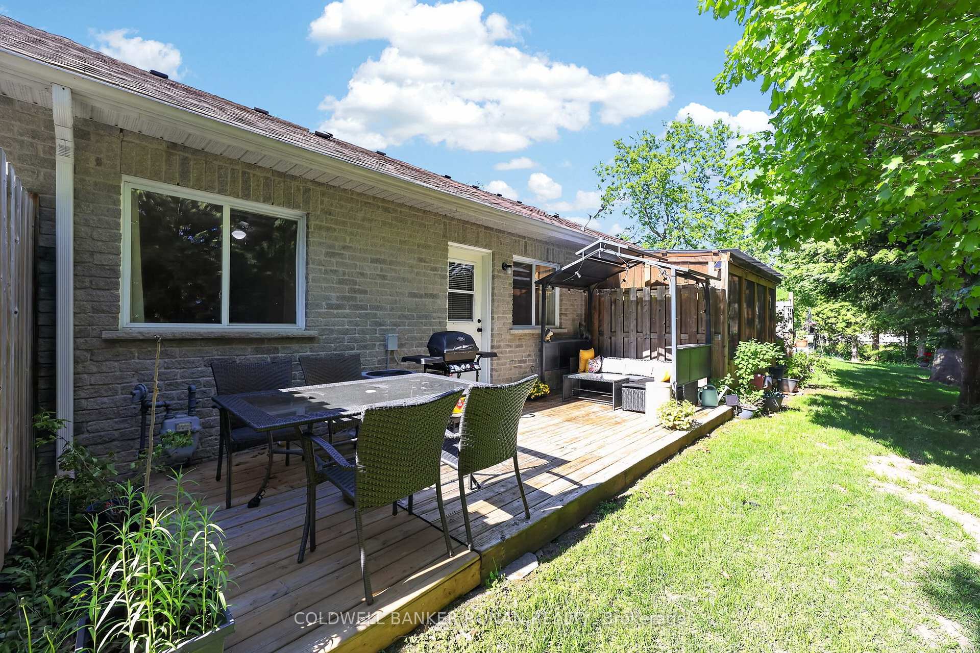 Photo 23 of 505 Thomas Street, Clearview, Stayner — HOMEH