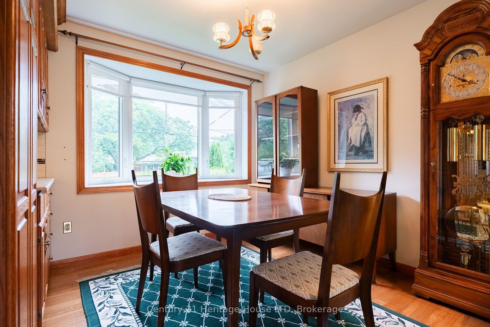 Photo 14 of 121 Lockhart Drive, St. Catharines, Glendale/Glenridge — HOMEH