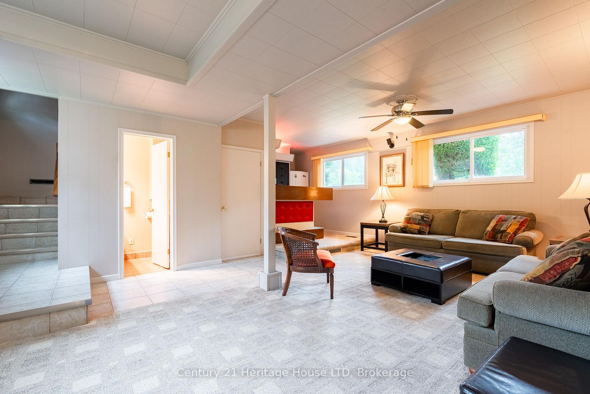Photo 32 of 121 Lockhart Drive, St. Catharines, Glendale/Glenridge — HOMEH
