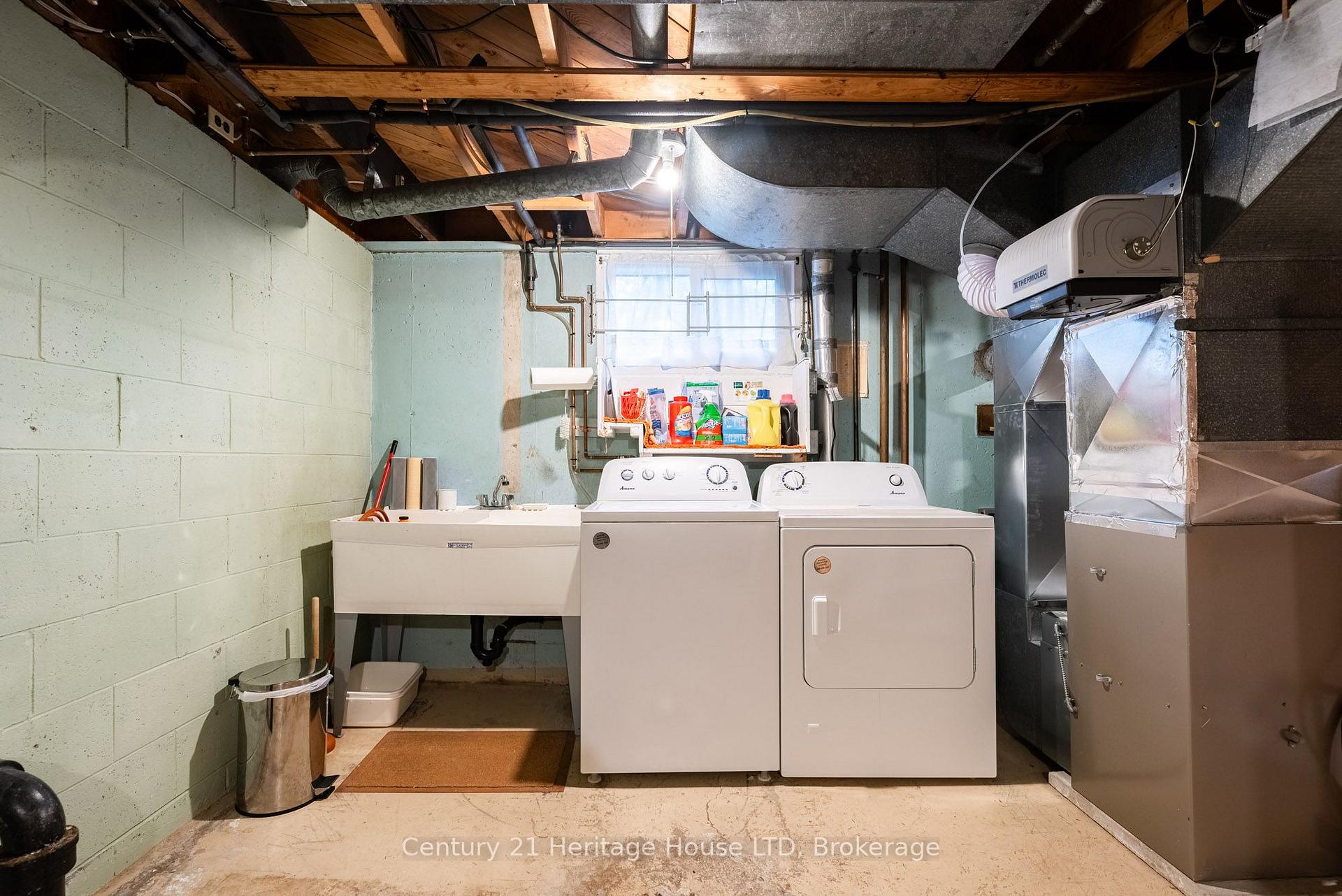 Photo 40 of 121 Lockhart Drive, St. Catharines, Glendale/Glenridge — HOMEH