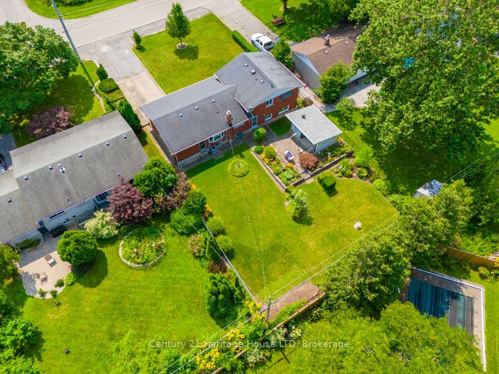 Photo 42 of 121 Lockhart Drive, St. Catharines, Glendale/Glenridge — HOMEH