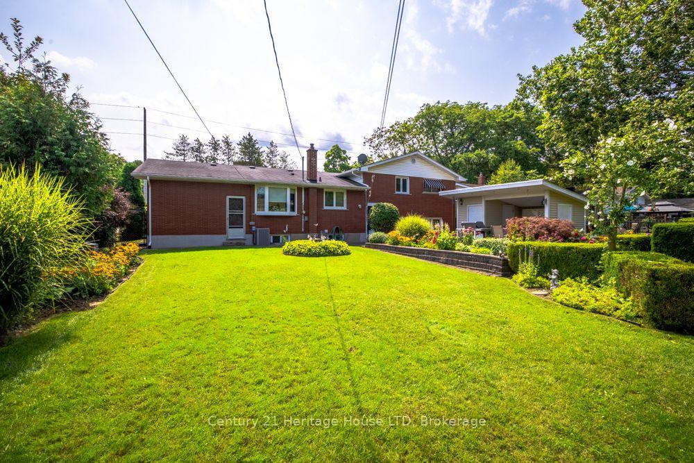 Photo 44 of 121 Lockhart Drive, St. Catharines, Glendale/Glenridge — HOMEH