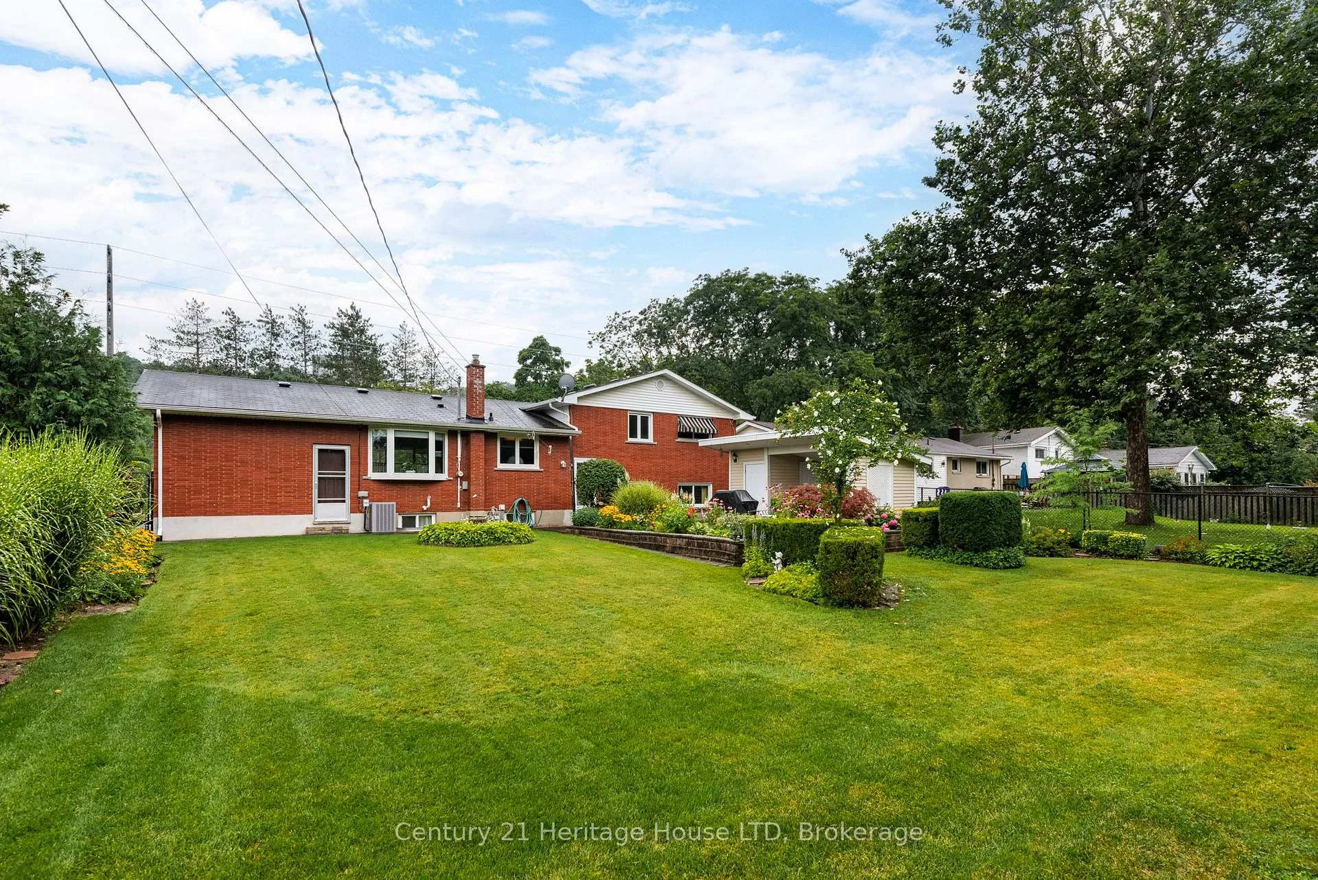 Photo 45 of 121 Lockhart Drive, St. Catharines, Glendale/Glenridge — HOMEH
