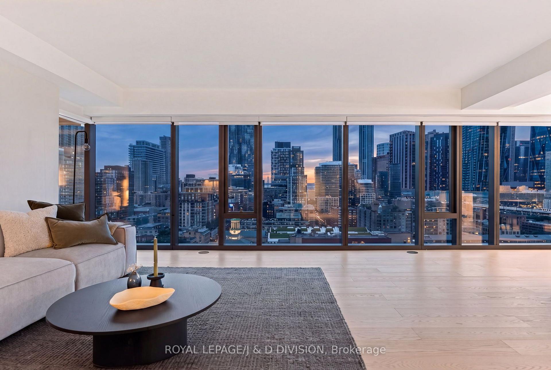 Photo 8 of Unit 1702, 60 Colborne Street, Toronto, Church-Yonge Corridor — HOMEH