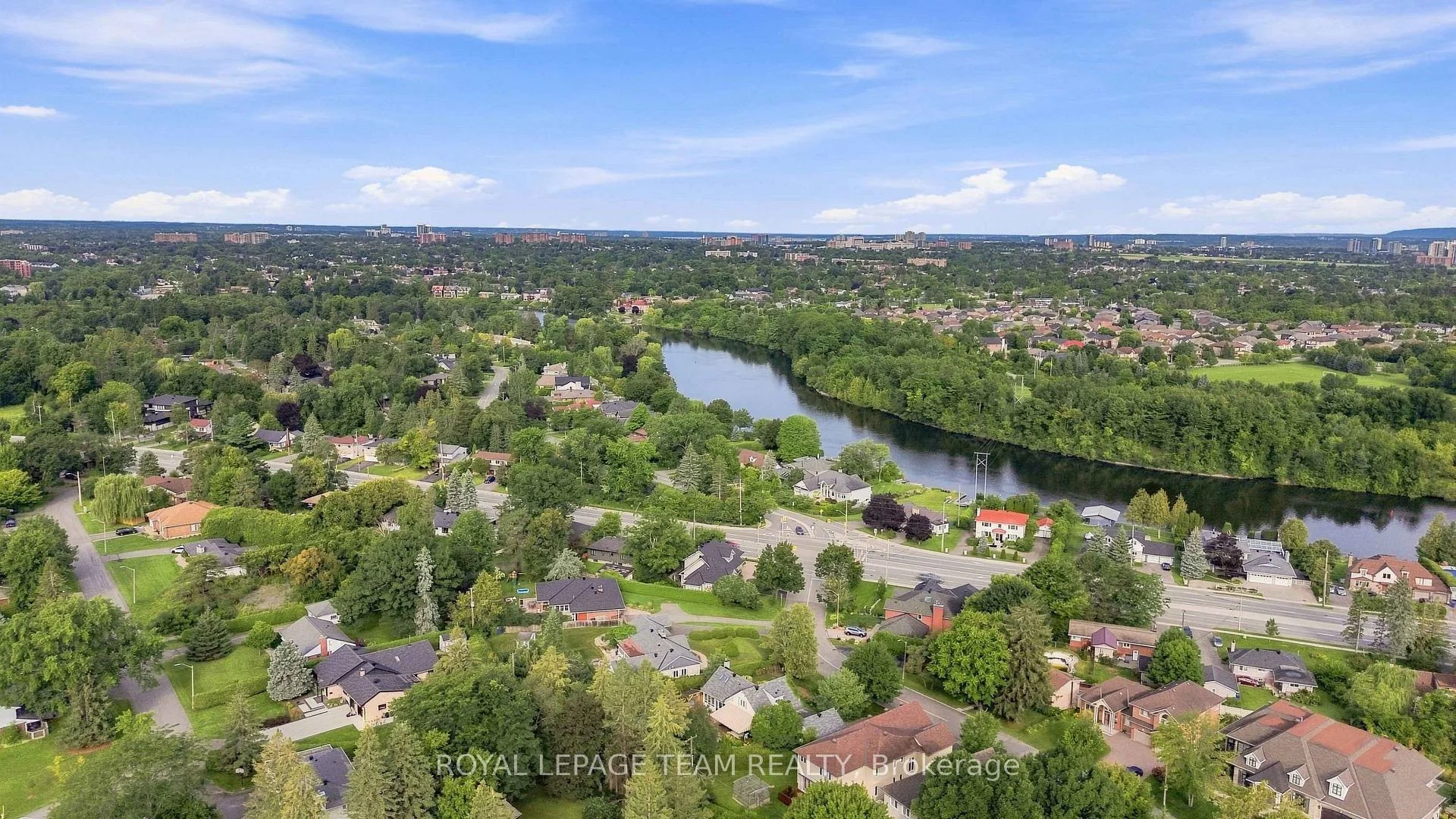 Photo 18 of 3044 Upper Otterson Place, Ottawa, Mooneys Bay/Revelstoke — HOMEH