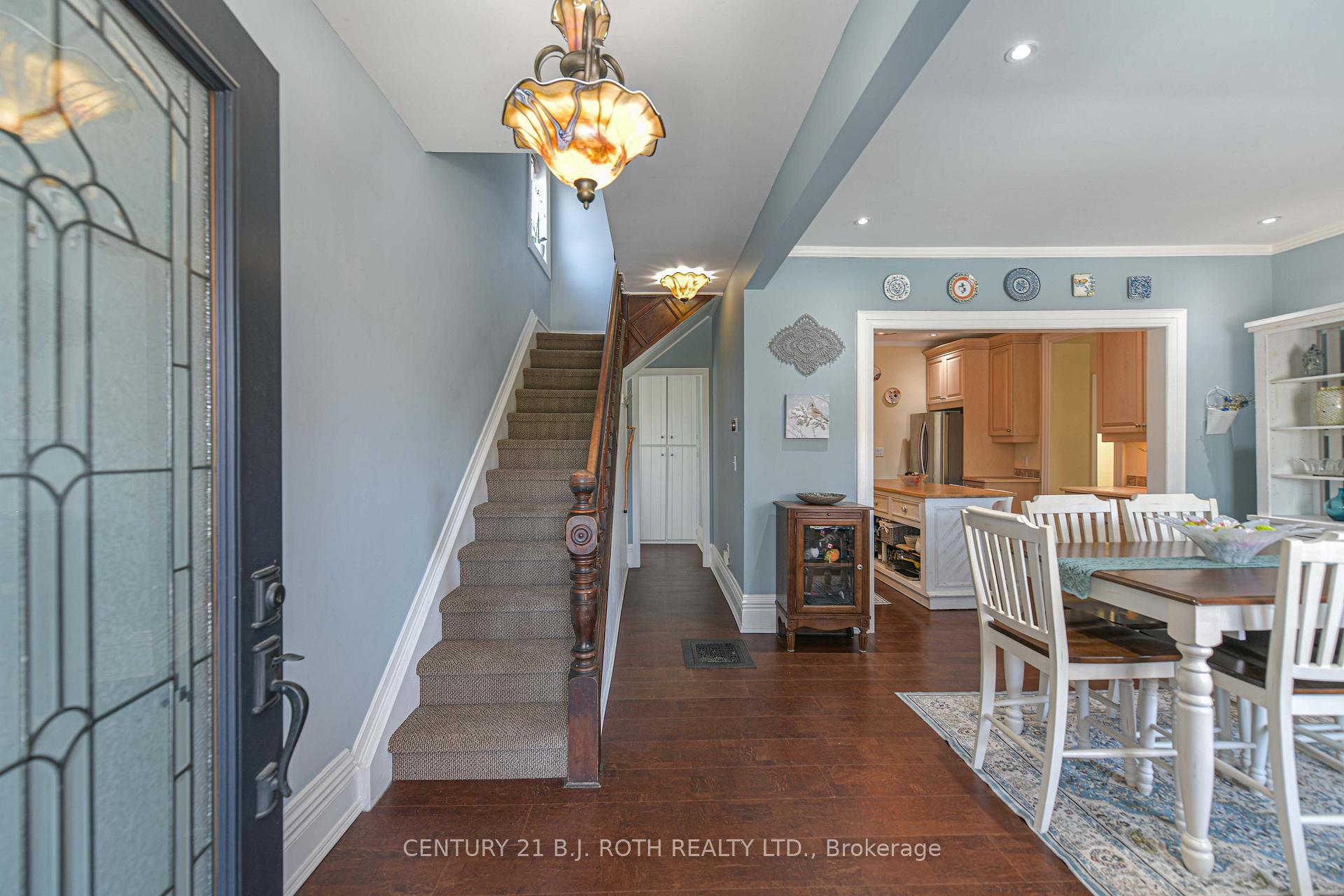 Photo 8 of 80 Coldwater Road W, Orillia — HOMEH