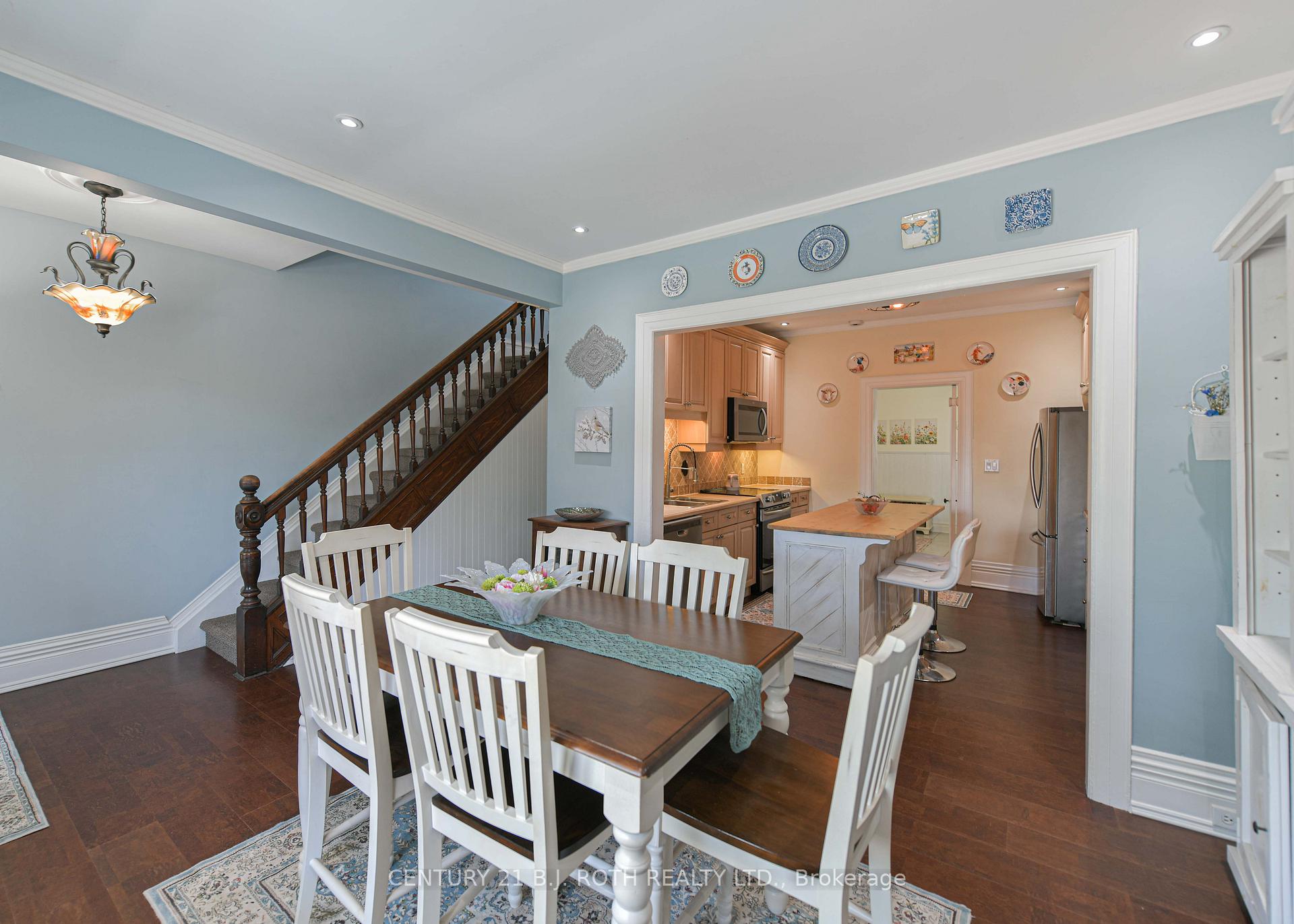 Photo 10 of 80 Coldwater Road W, Orillia — HOMEH