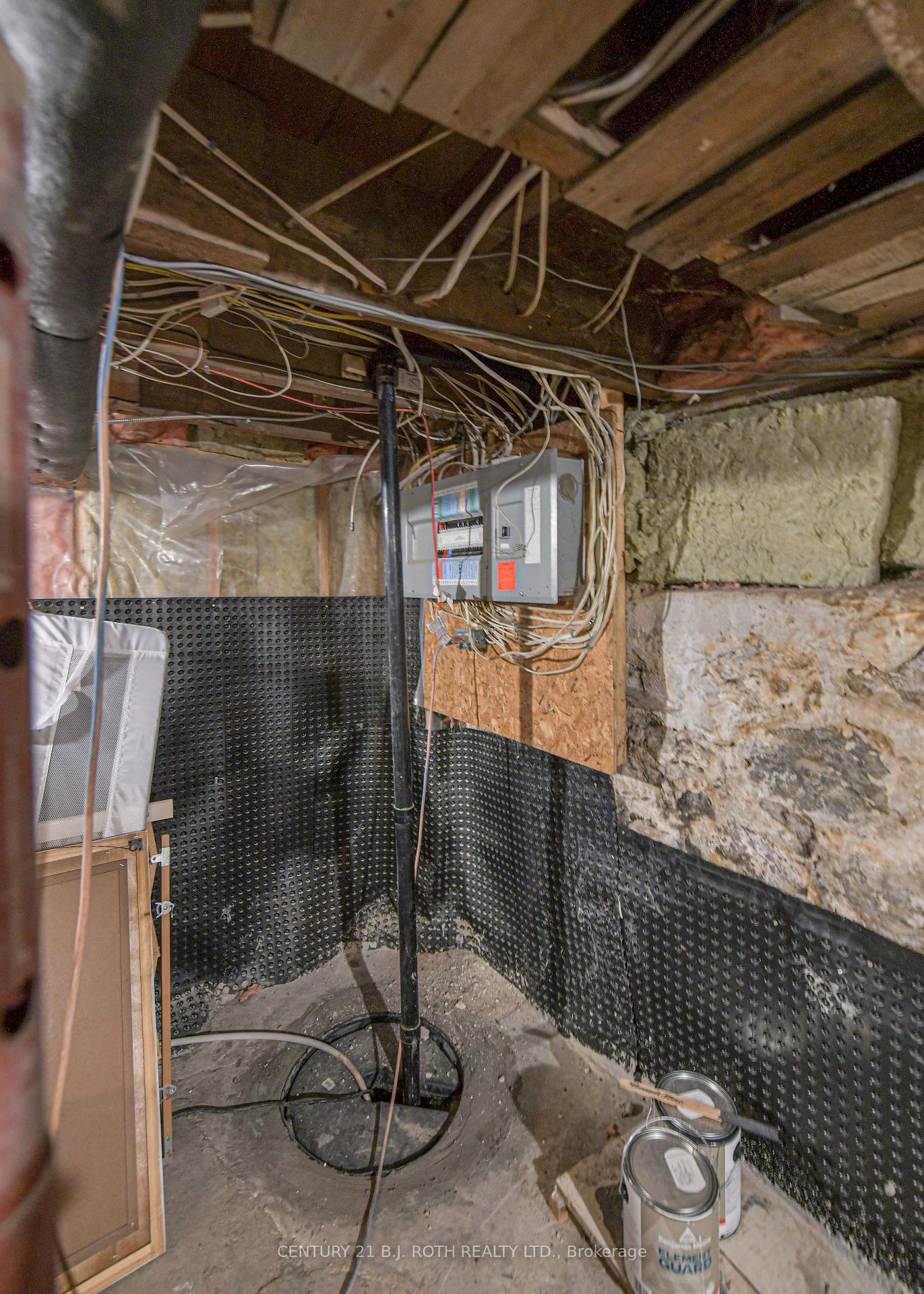 Photo 38 of 80 Coldwater Road W, Orillia — HOMEH