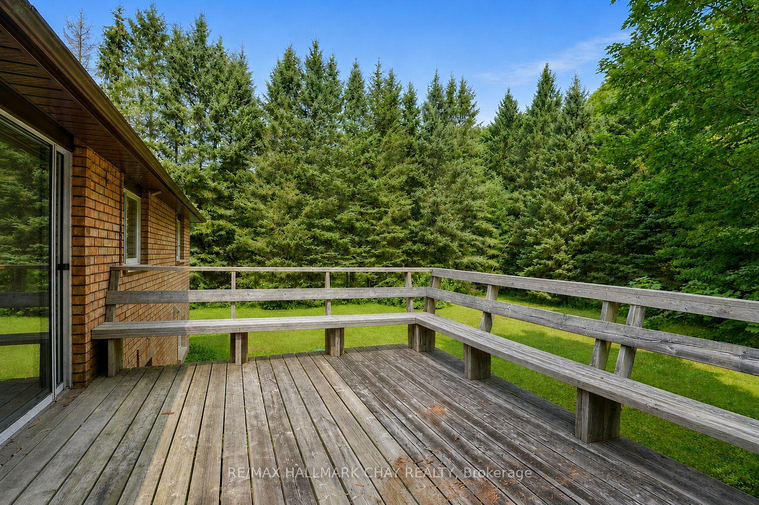 Photo 16 of 1091 Fox Farm Road, Springwater, Phelpston — HOMEH
