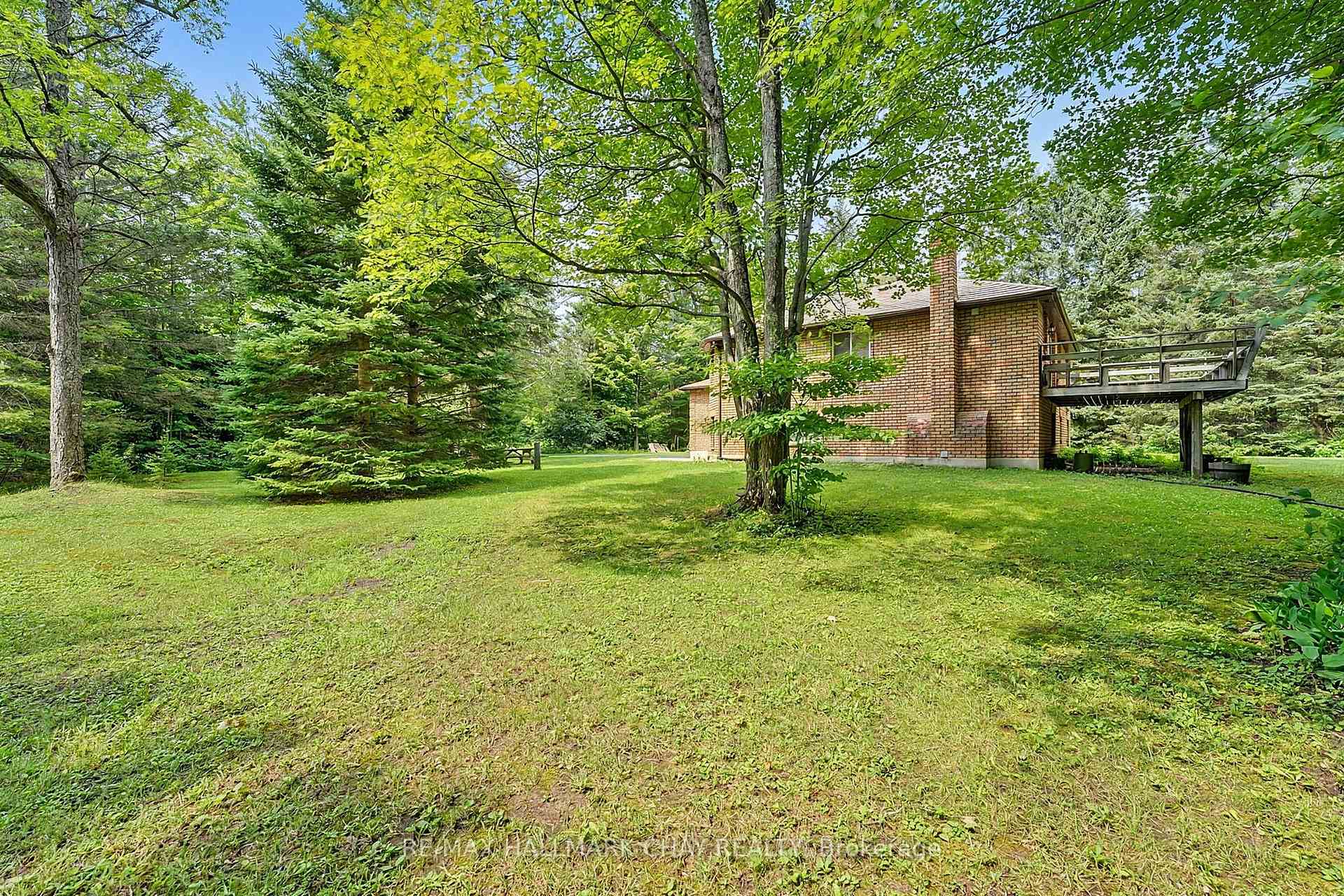 Photo 18 of 1091 Fox Farm Road, Springwater, Phelpston — HOMEH