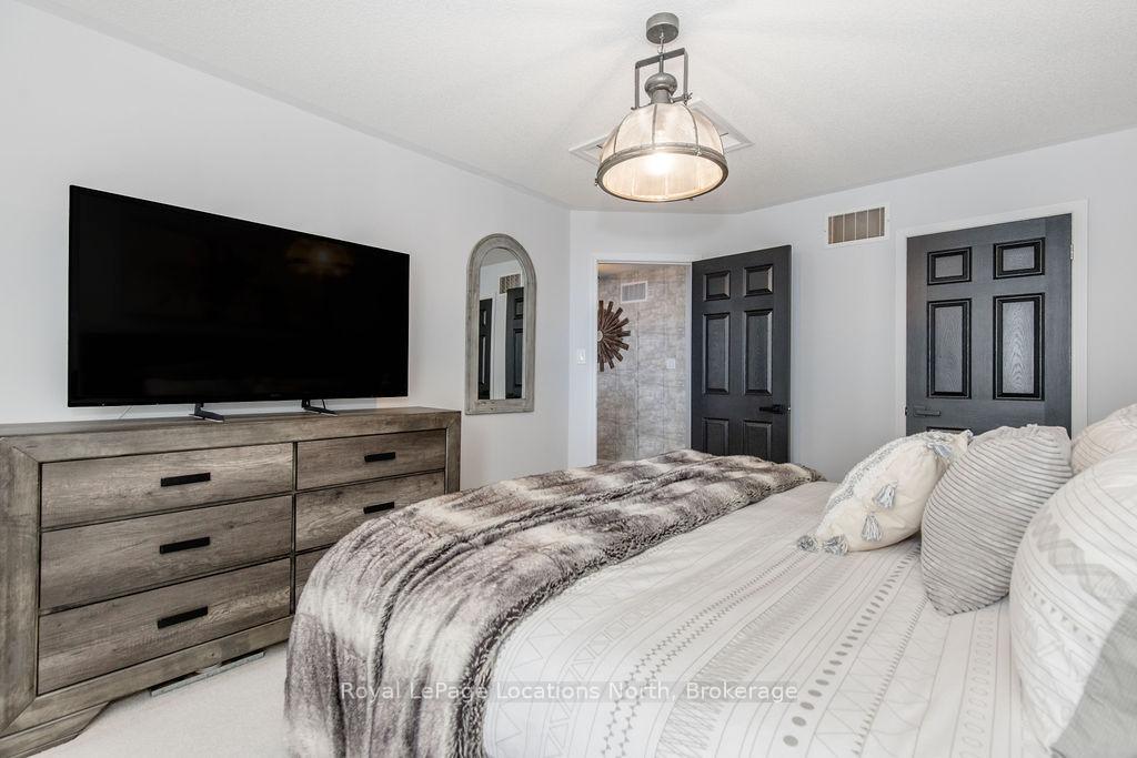 Photo 27 of 14 Berkshire Avenue, Wasaga Beach — HOMEH