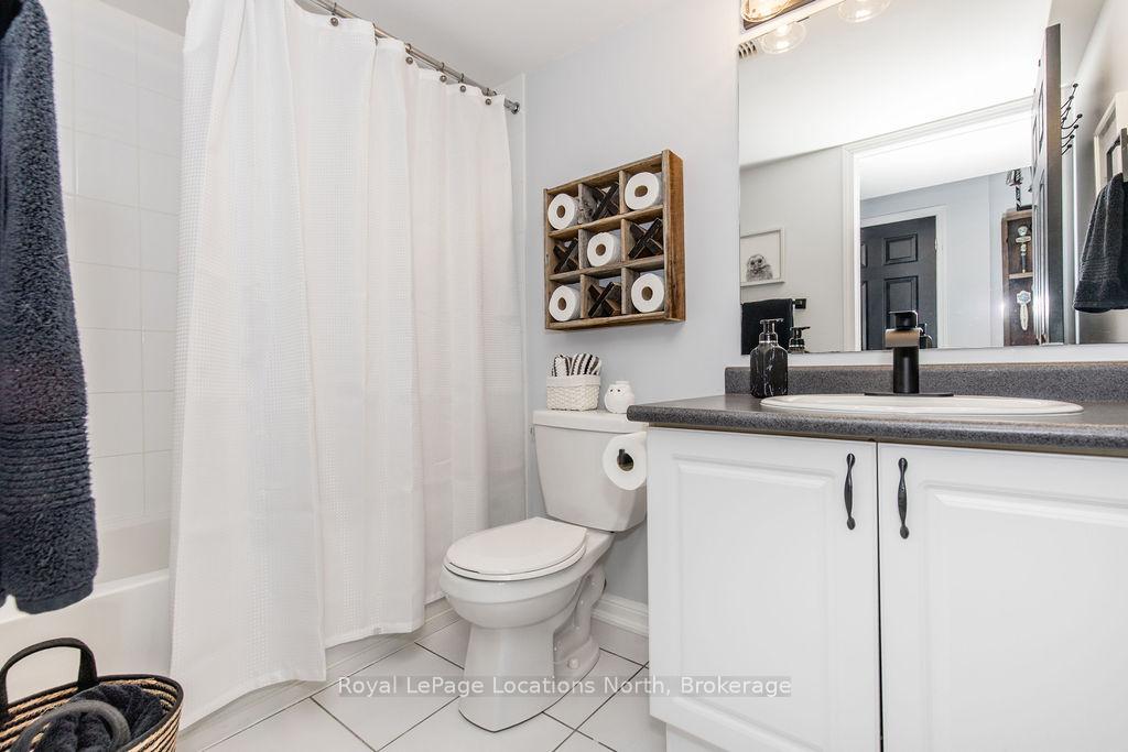 Photo 35 of 14 Berkshire Avenue, Wasaga Beach — HOMEH