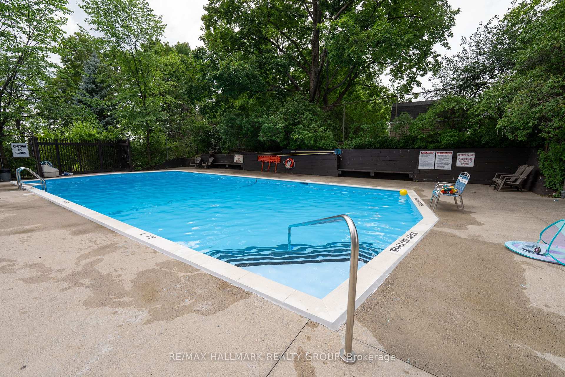 Photo 26 of Unit 906, 20 Chesterton Drive, Ottawa, Borden Farm/Stewart Farm/Carleton Heights/Parkwood Hills — HOMEH