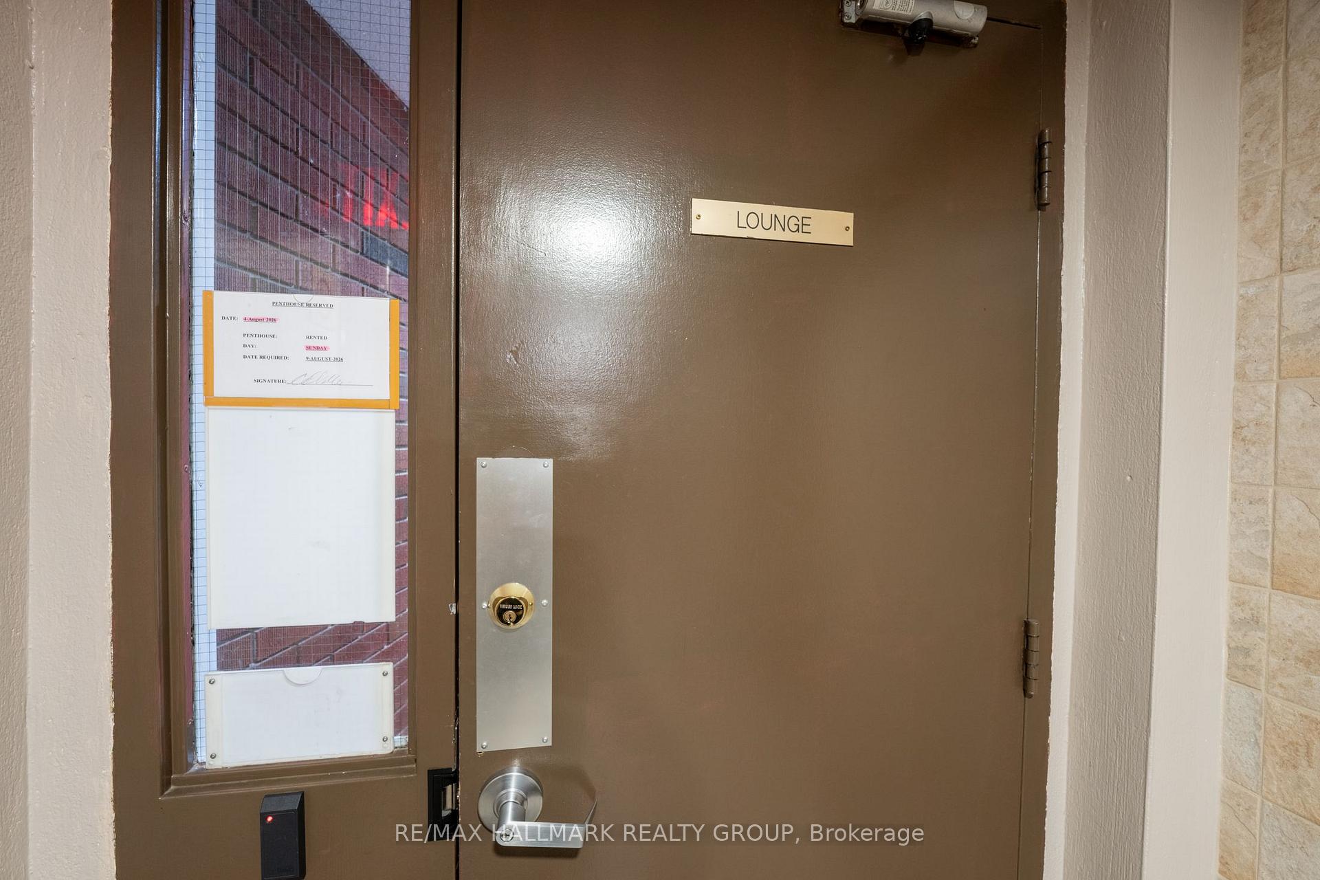 Photo 27 of Unit 906, 20 Chesterton Drive, Ottawa, Borden Farm/Stewart Farm/Carleton Heights/Parkwood Hills — HOMEH