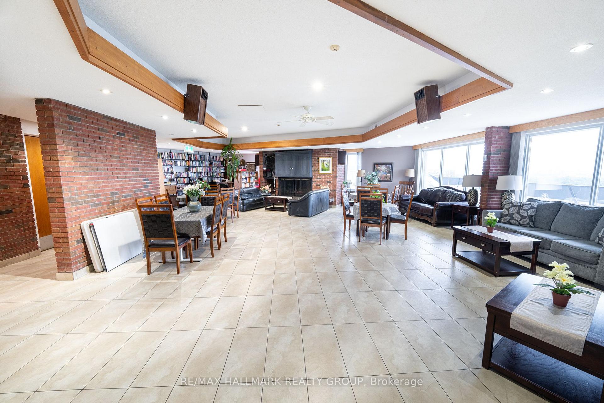 Photo 28 of Unit 906, 20 Chesterton Drive, Ottawa, Borden Farm/Stewart Farm/Carleton Heights/Parkwood Hills — HOMEH