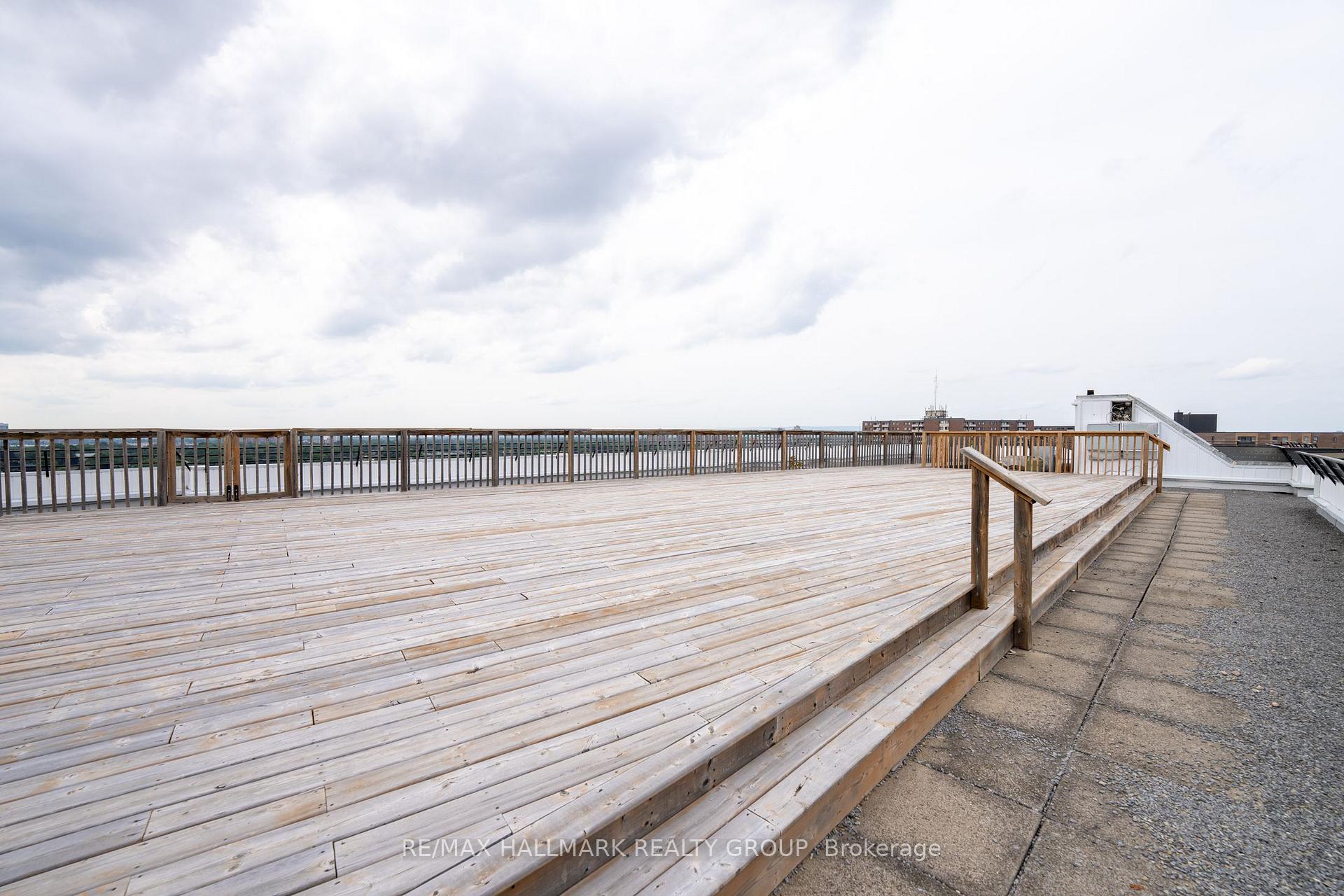 Photo 33 of Unit 906, 20 Chesterton Drive, Ottawa, Borden Farm/Stewart Farm/Carleton Heights/Parkwood Hills — HOMEH