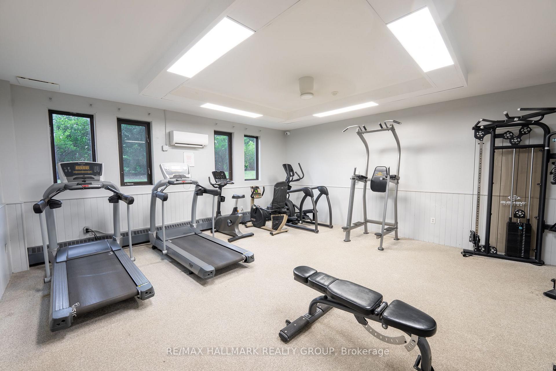 Photo 34 of Unit 906, 20 Chesterton Drive, Ottawa, Borden Farm/Stewart Farm/Carleton Heights/Parkwood Hills — HOMEH
