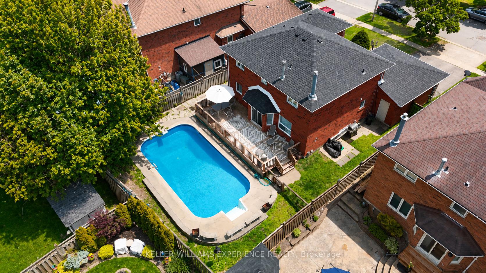 Photo 5 of 132 James Street, Barrie, Ardagh — HOMEH