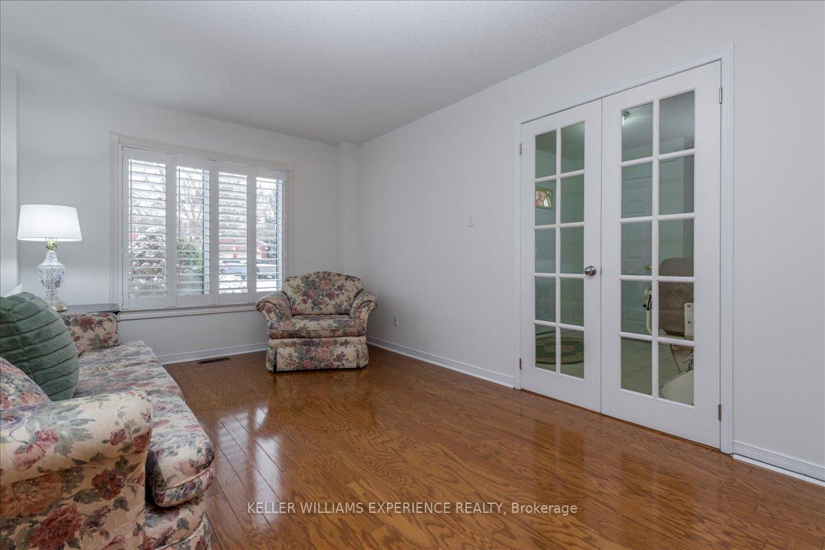 Photo 12 of 132 James Street, Barrie, Ardagh — HOMEH