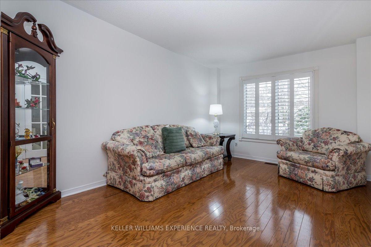 Photo 13 of 132 James Street, Barrie, Ardagh — HOMEH
