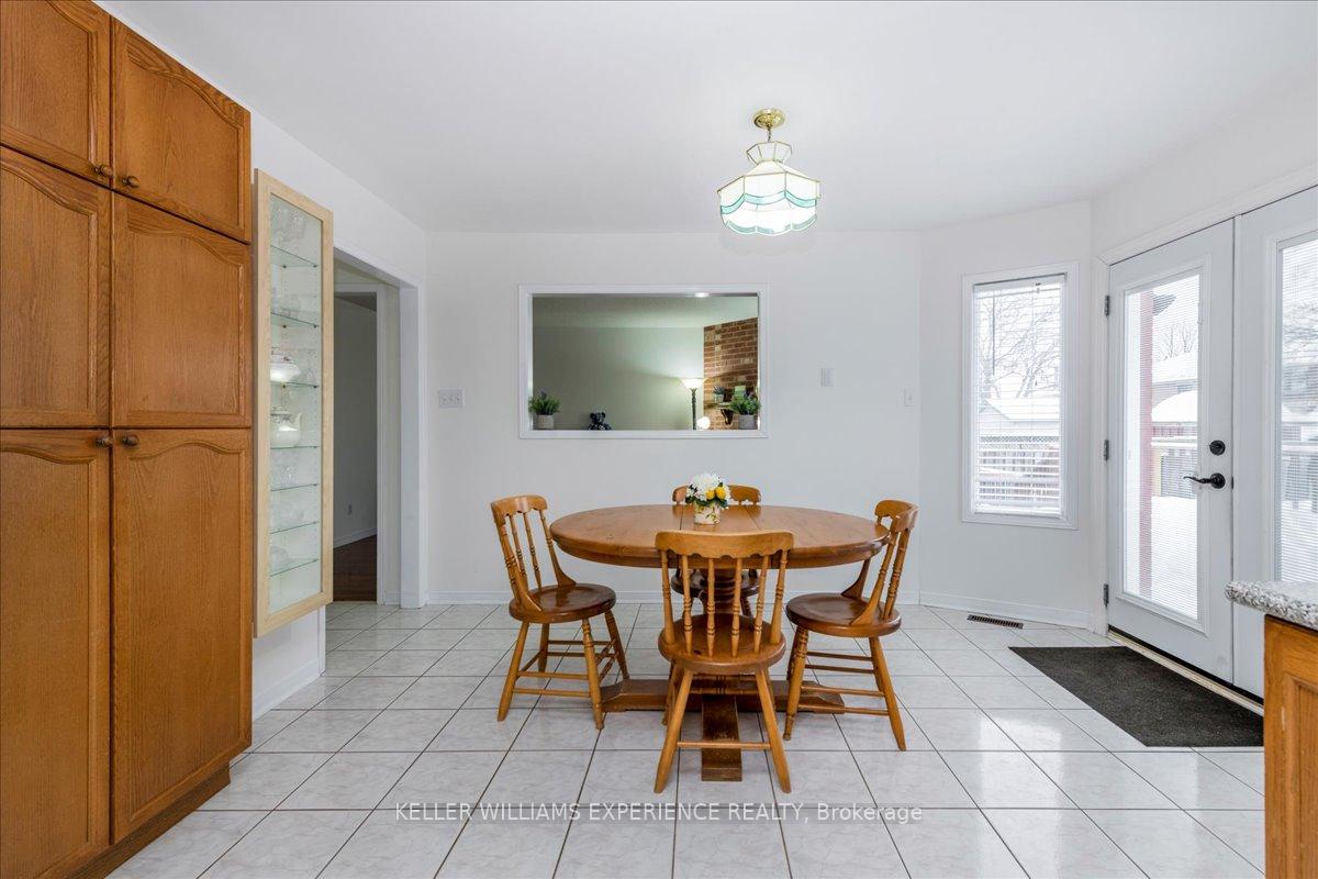 Photo 20 of 132 James Street, Barrie, Ardagh — HOMEH