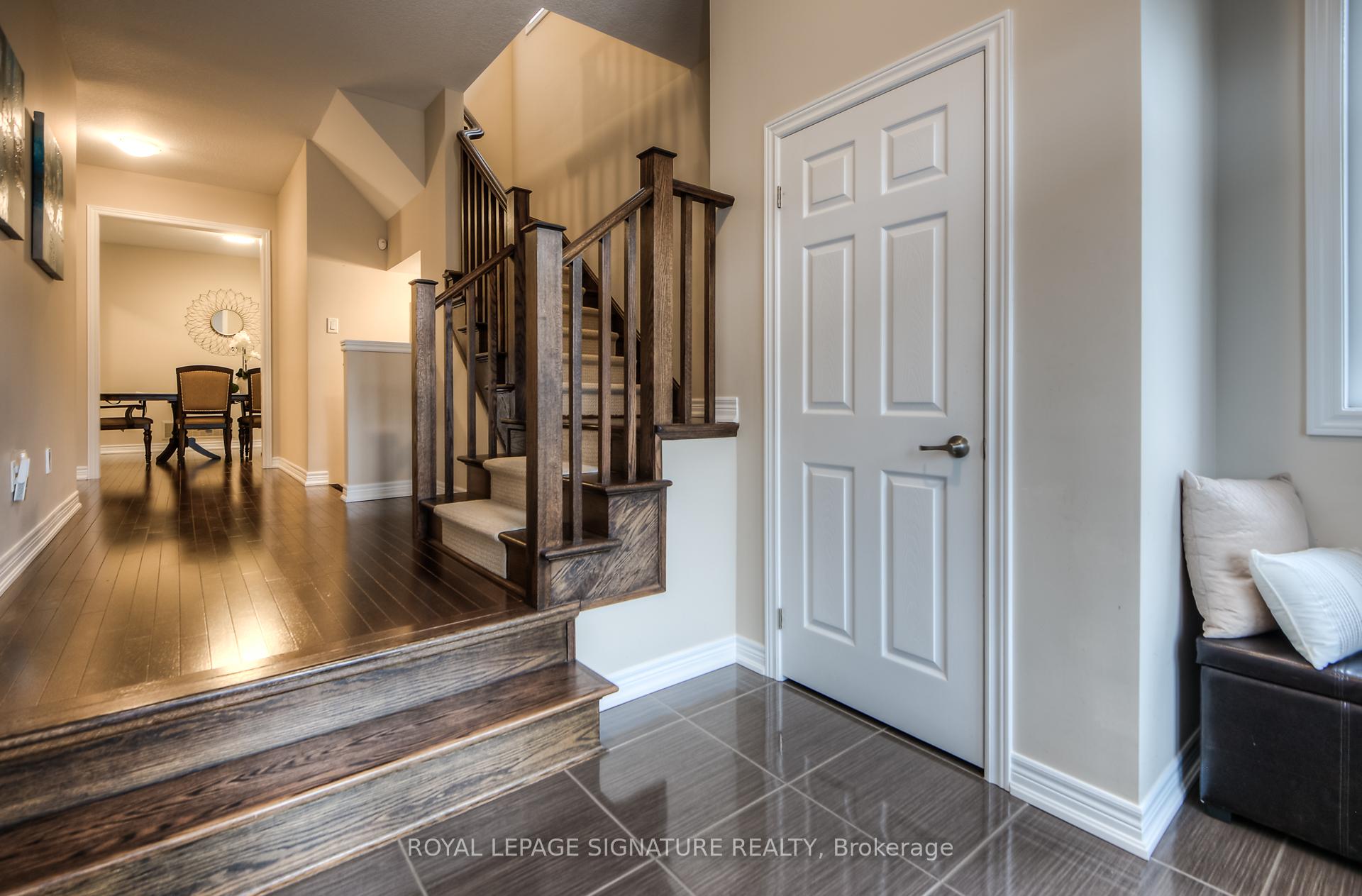 Photo 8 of 102 Coopershawk Street, Kitchener, Bridgeport — HOMEH