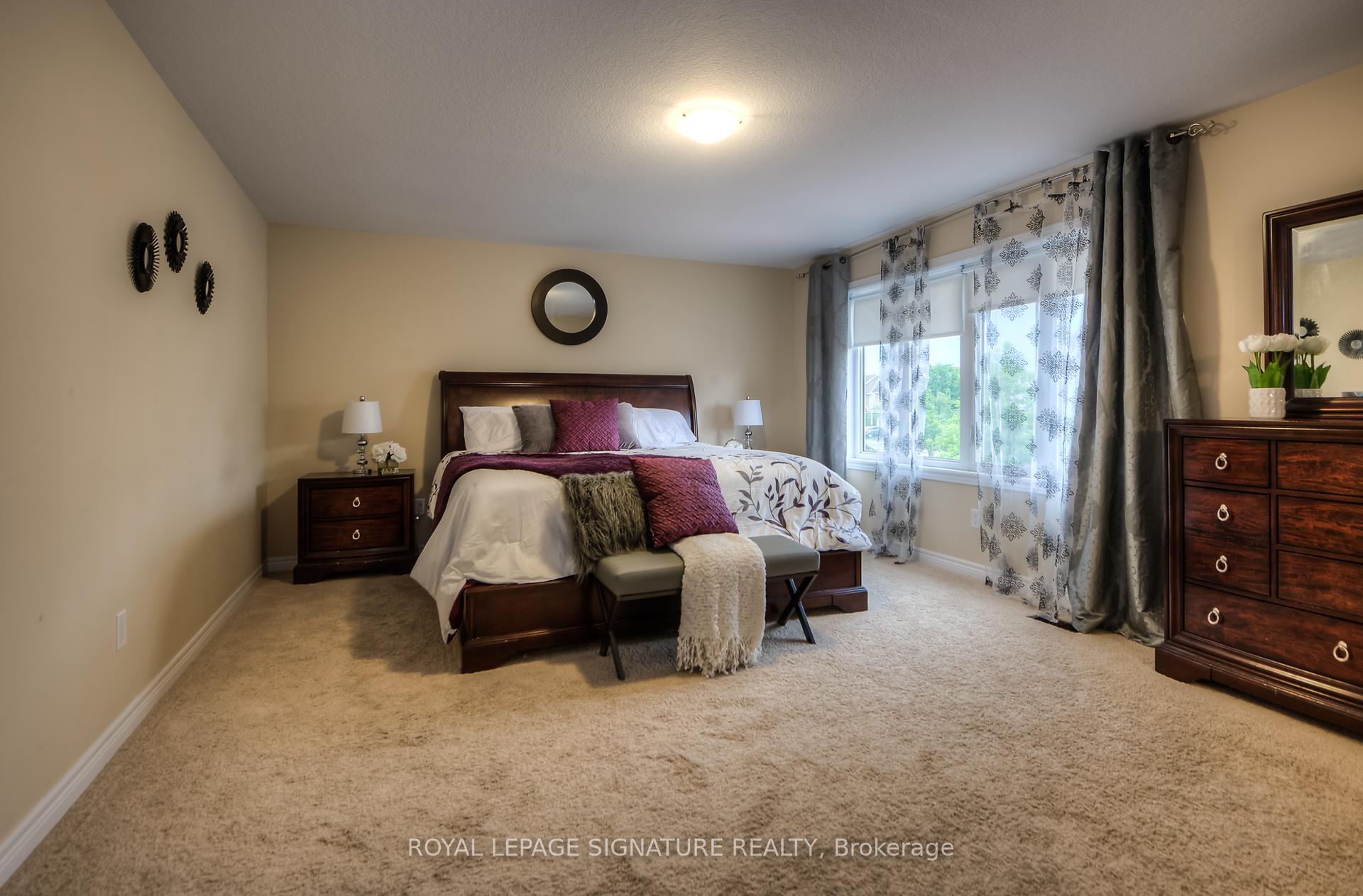 Photo 9 of 102 Coopershawk Street, Kitchener, Bridgeport — HOMEH