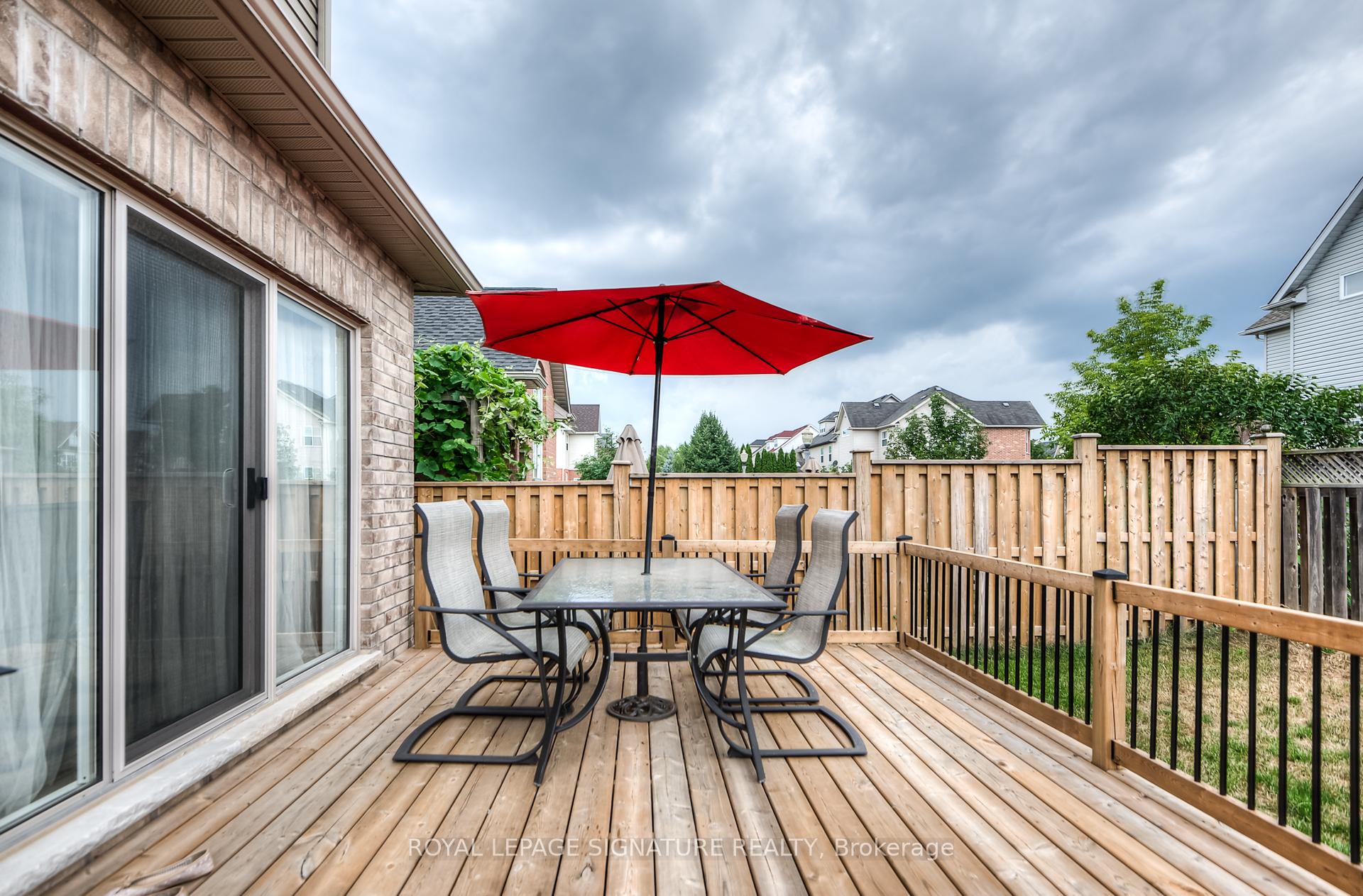 Photo 15 of 102 Coopershawk Street, Kitchener, Bridgeport — HOMEH