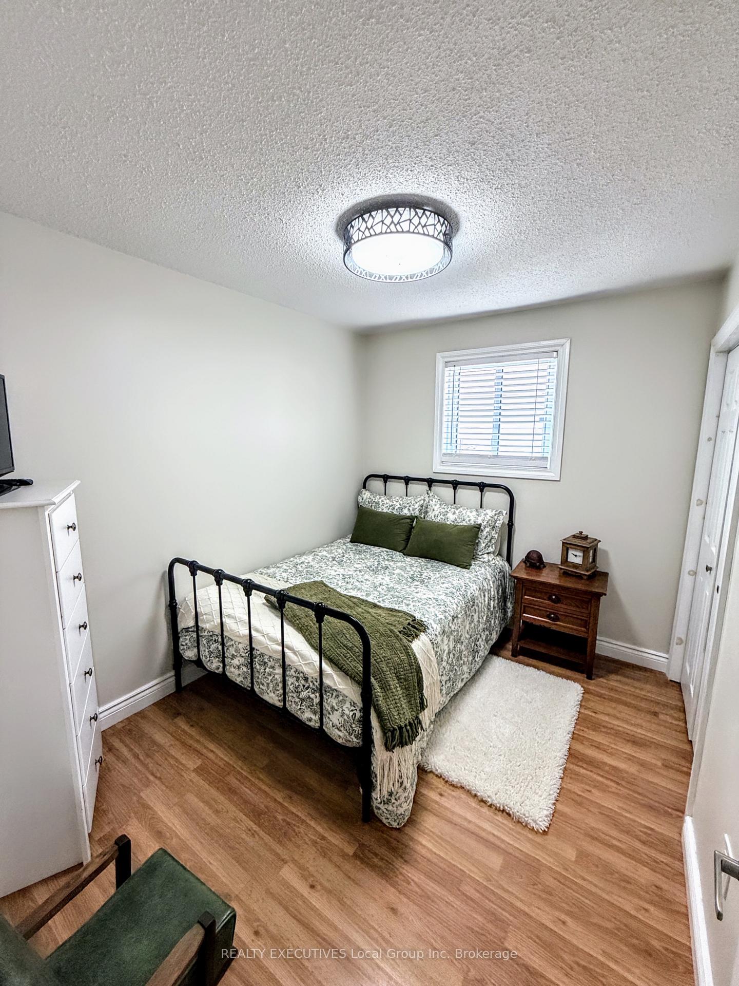 Photo 17 of 31 McGibbon Street, North Bay, College Heights — HOMEH