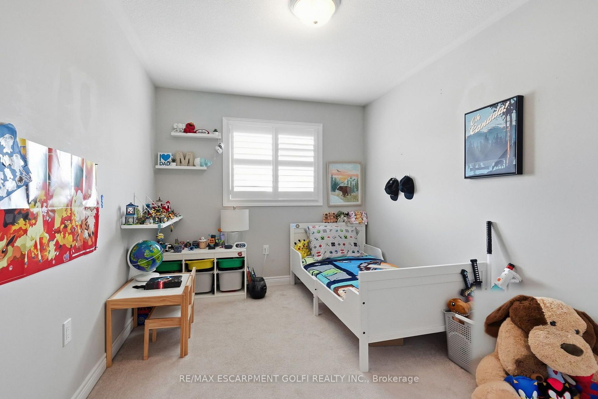 Photo 22 of 4 Whitworth Terrace, Hamilton, Stoney Creek — HOMEH
