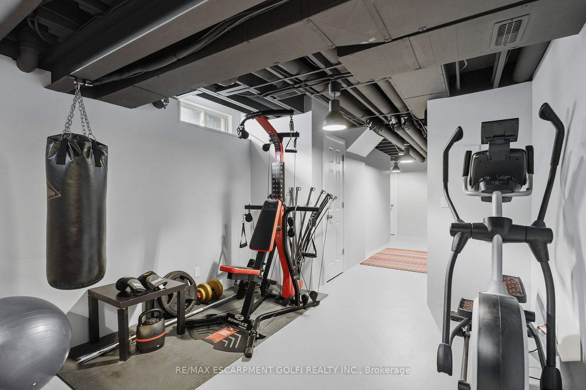Photo 30 of 4 Whitworth Terrace, Hamilton, Stoney Creek — HOMEH