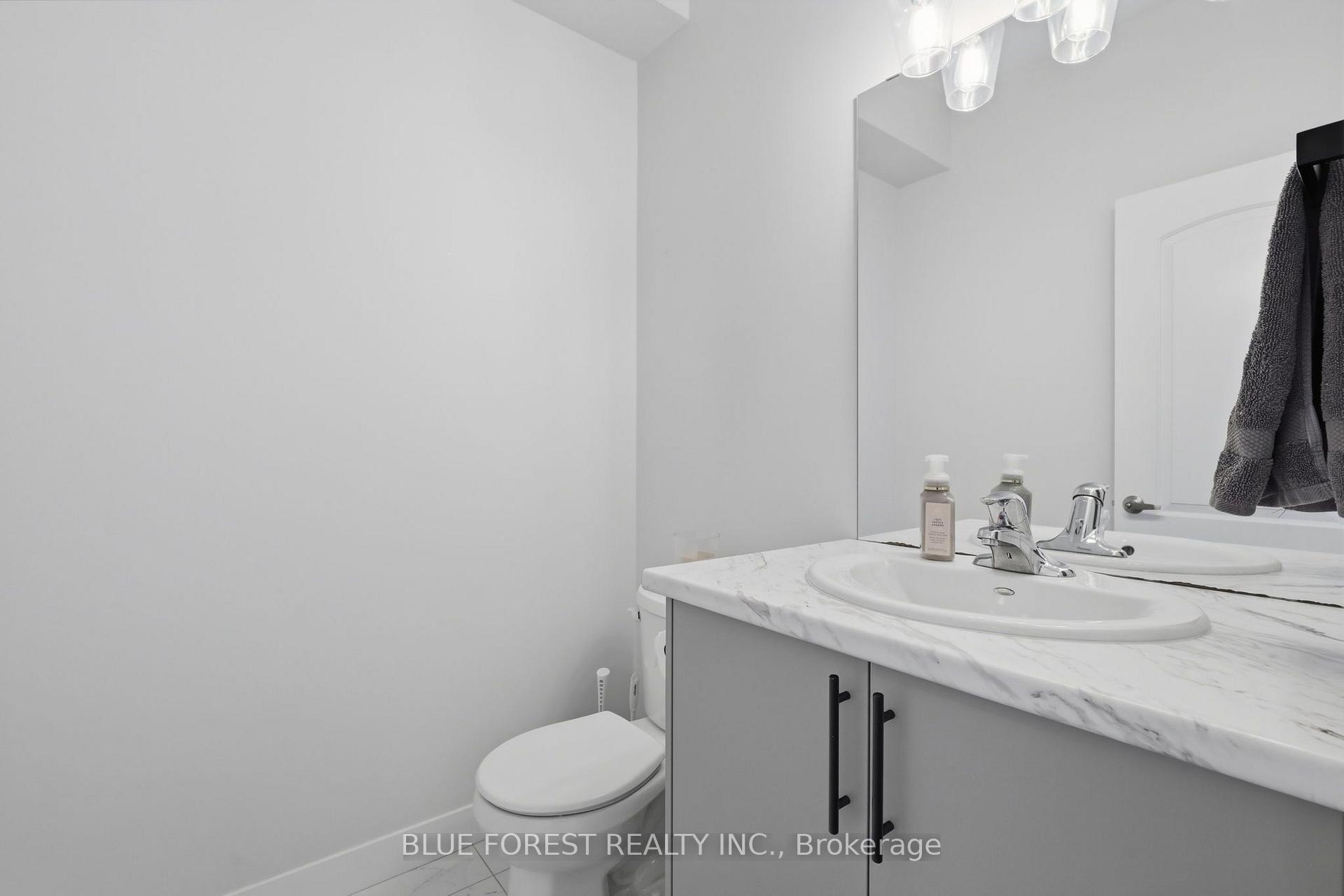 Photo 9 of 283 Winlow Way, Middlesex Centre, Komoka — HOMEH
