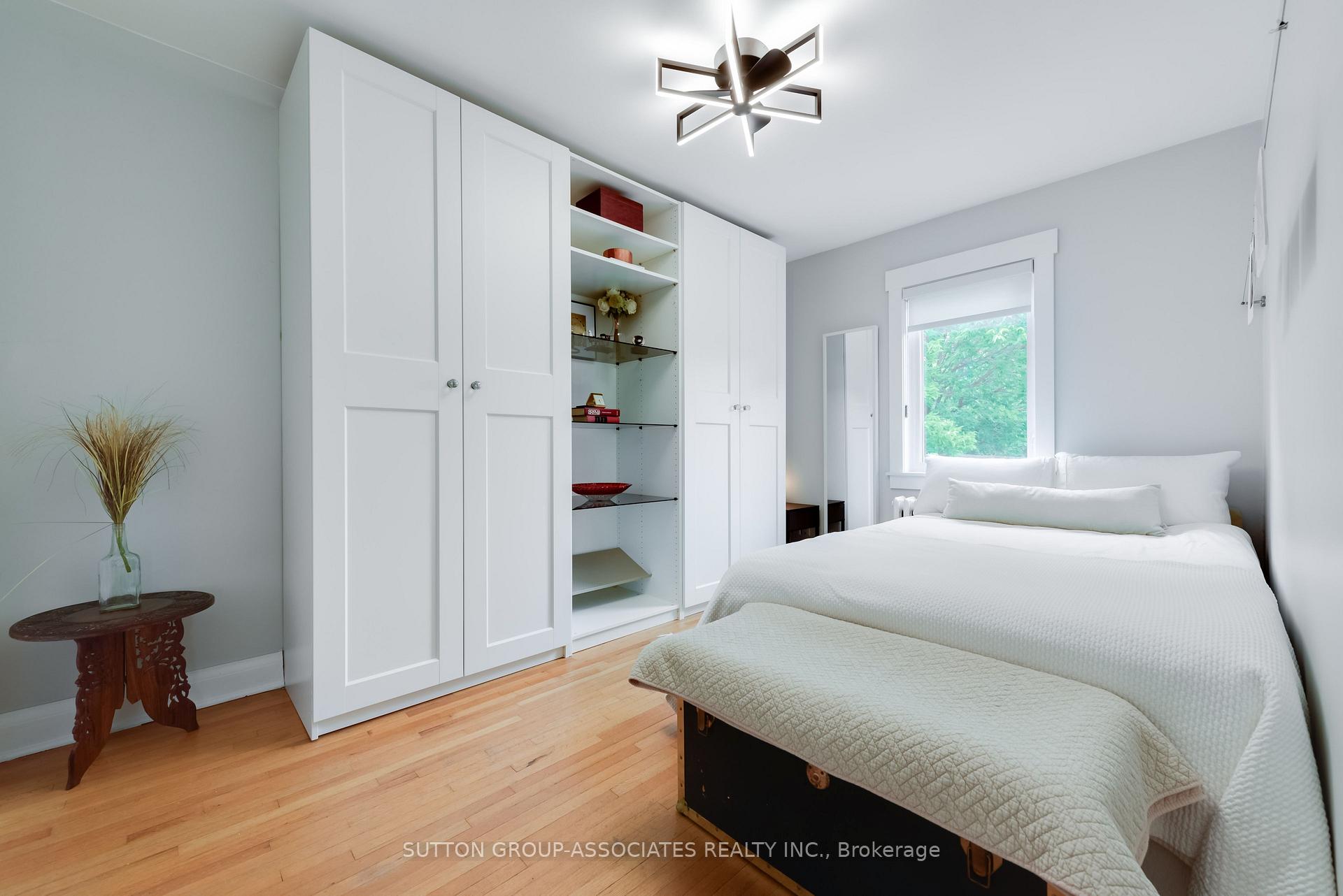 Photo 28 of 18 Earnscliffe Road, Toronto, Oakwood Village — HOMEH